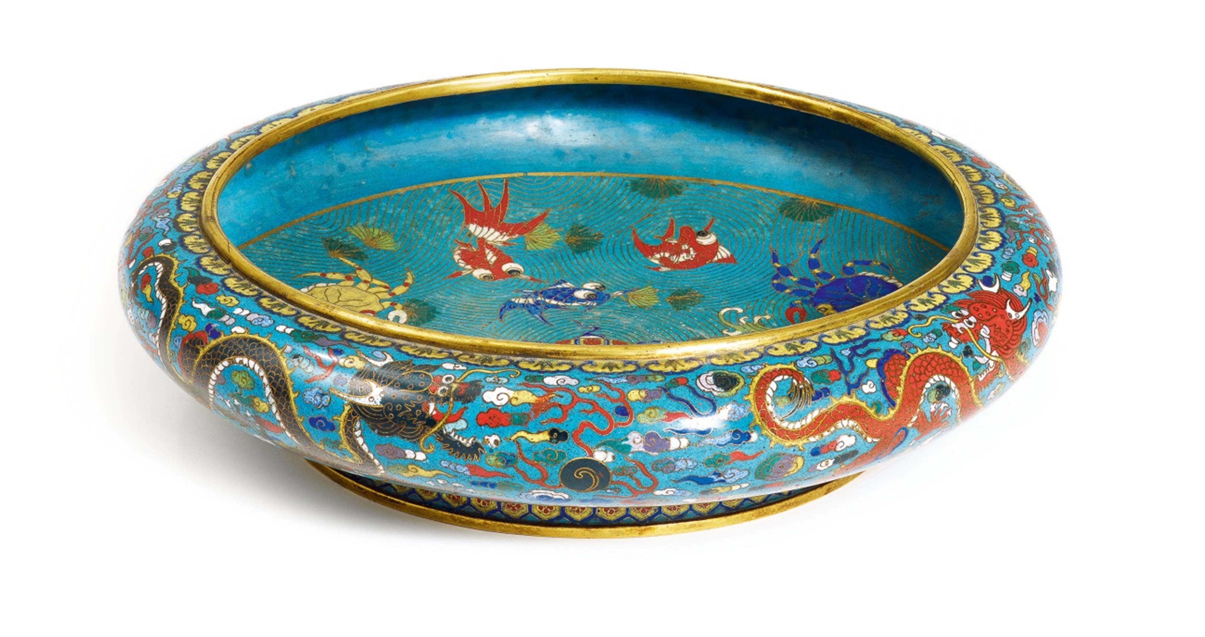 A large cloisonné enamel bowl. 19th century - image-1