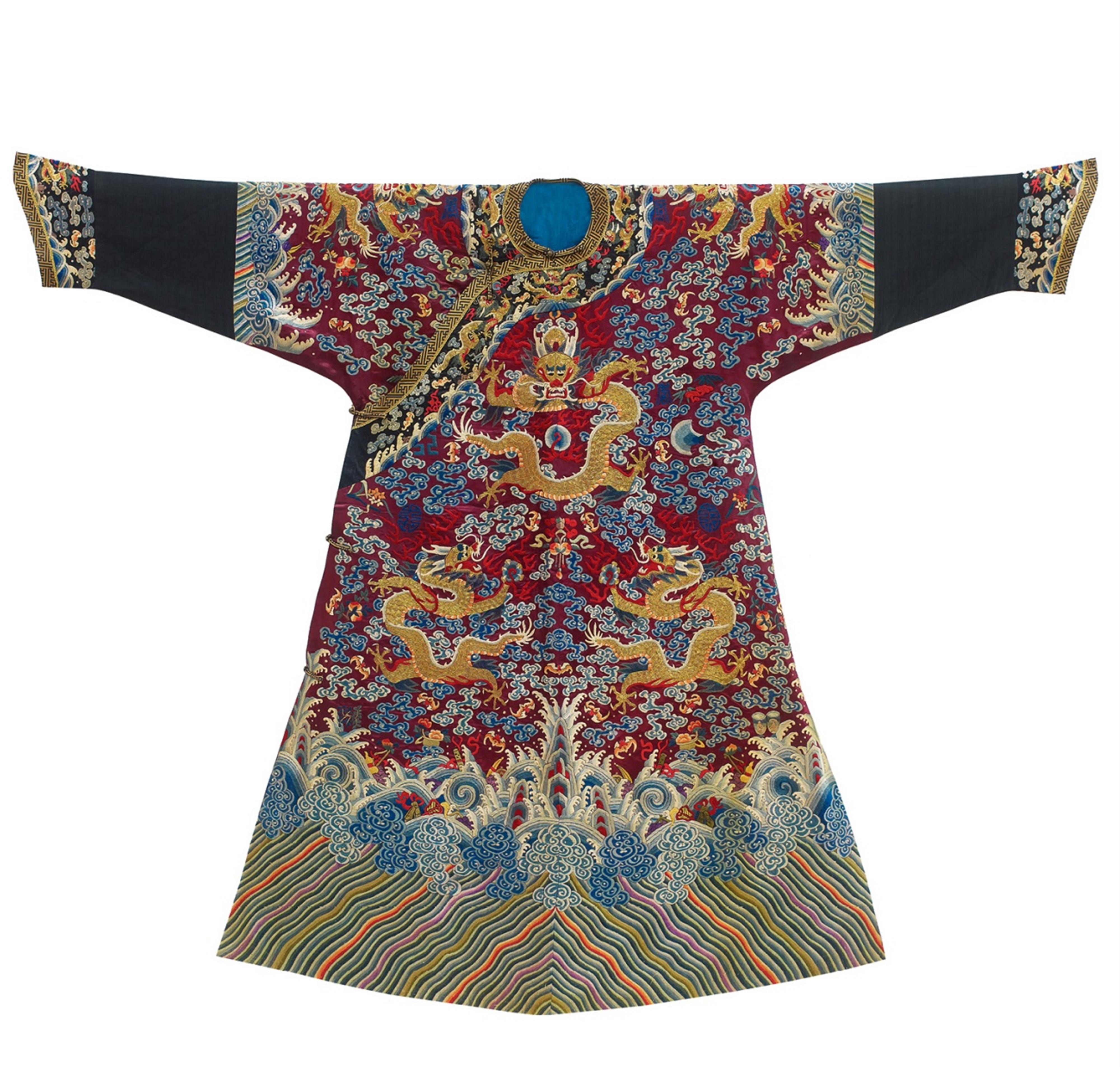 An embroidered purple satin man's dragon robe (longpao). Late 19th century - image-1