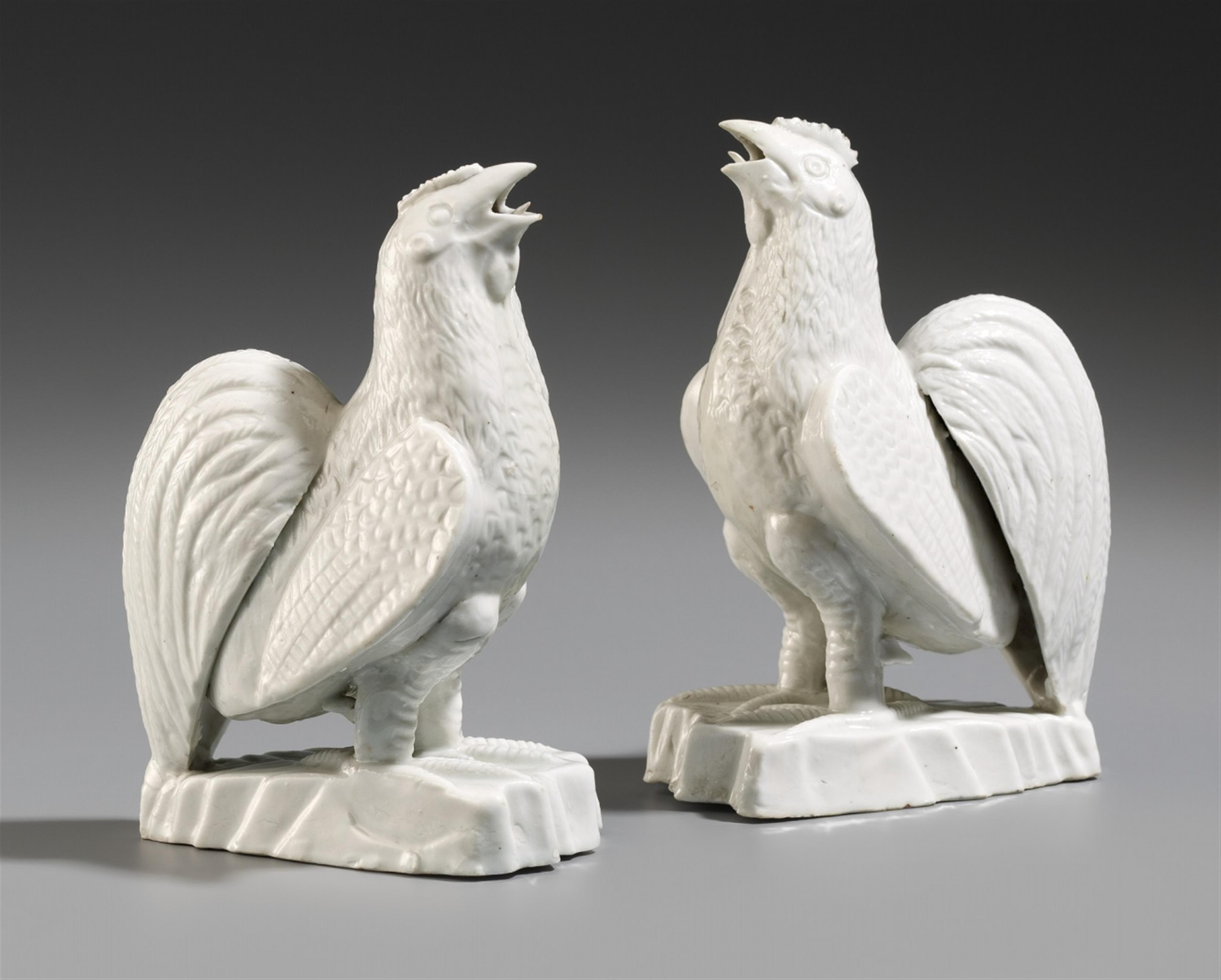 A pair of moulded blanc-de-Chine figures of a rooster and a hen. Dehua. 18th century - image-2