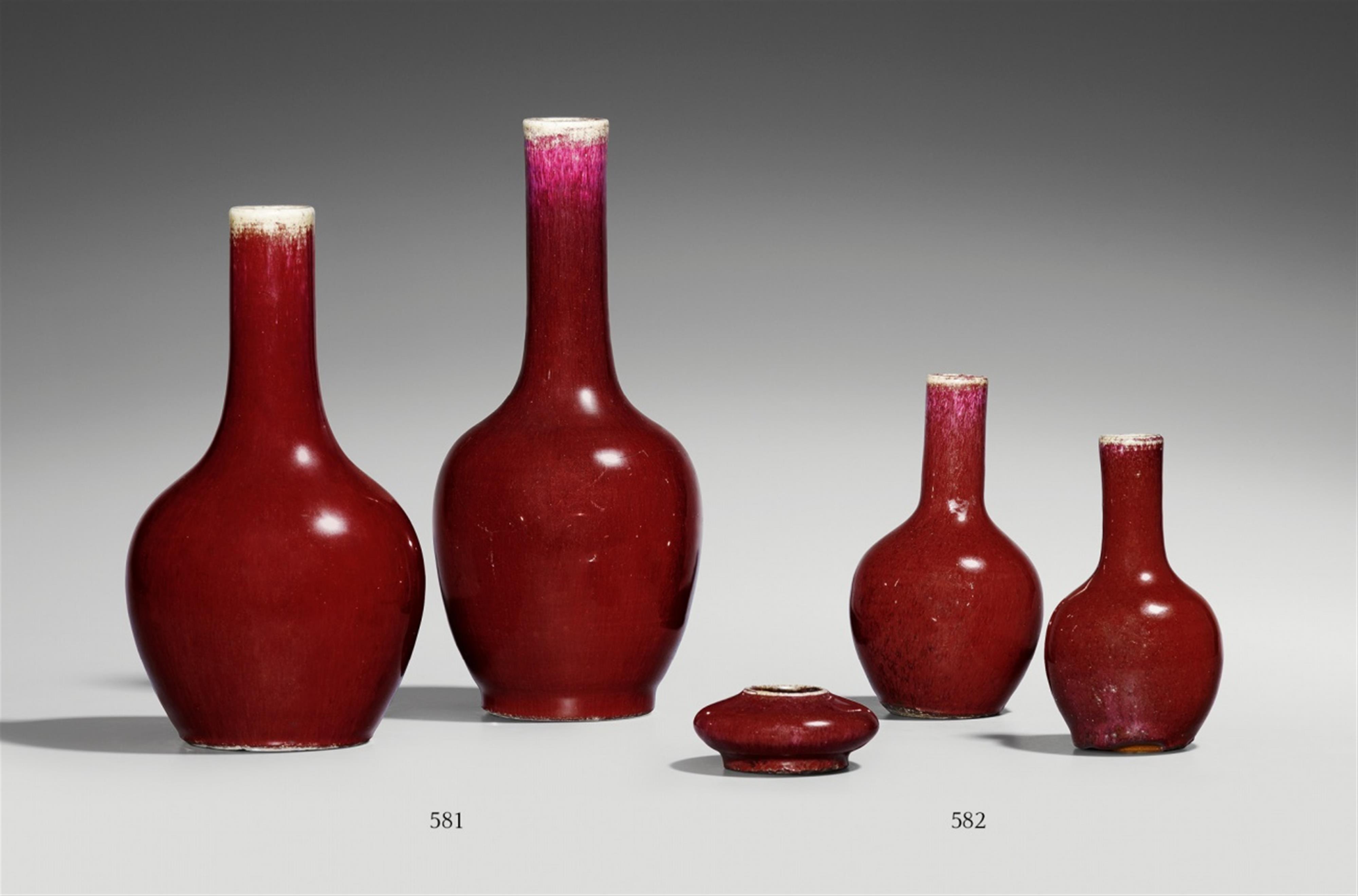 Two copper-red-glazed vases and a brush washer. 19th century - image-1