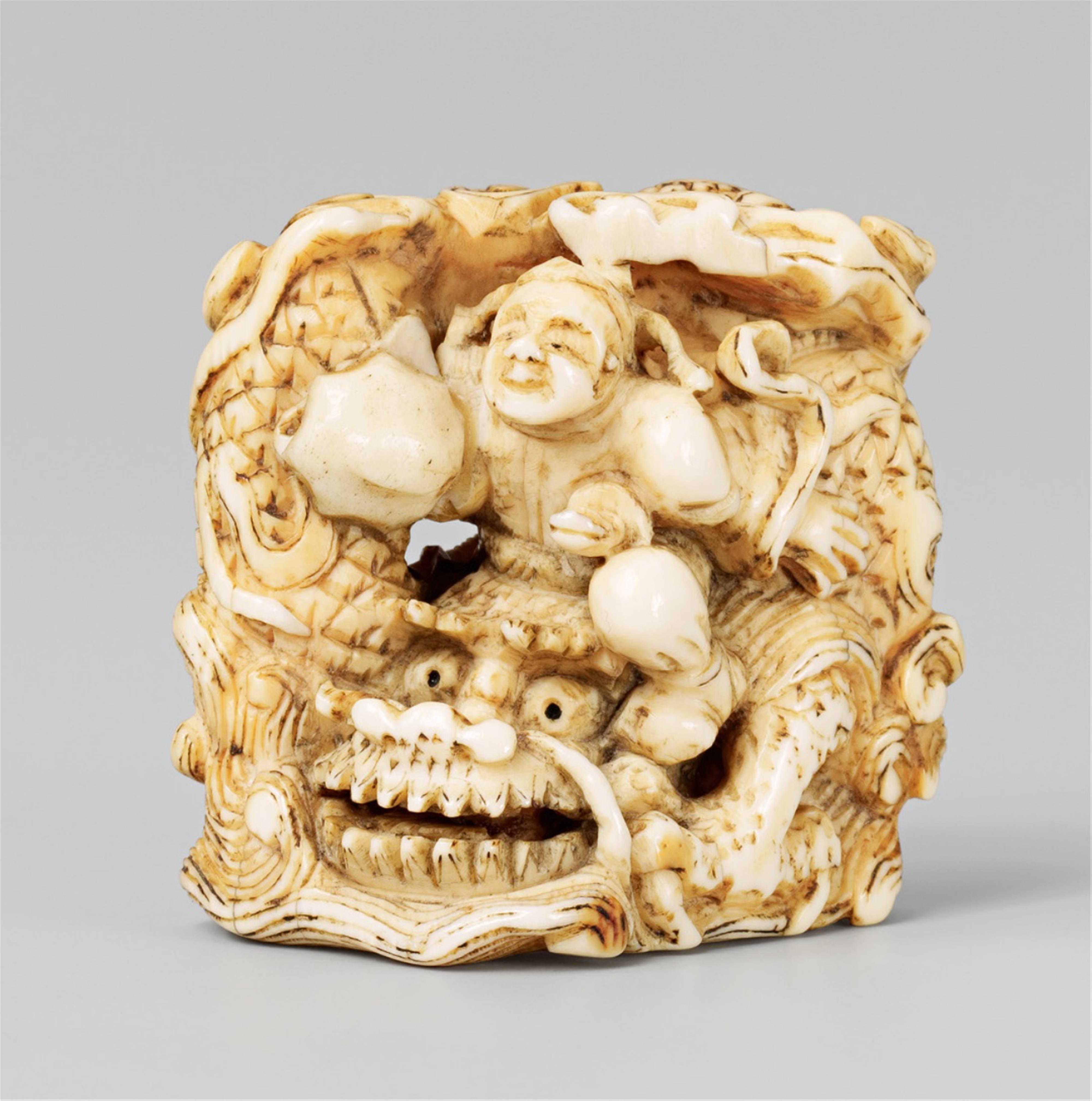 An ivory netsuke of Chôryô. First half 19th century - image-1