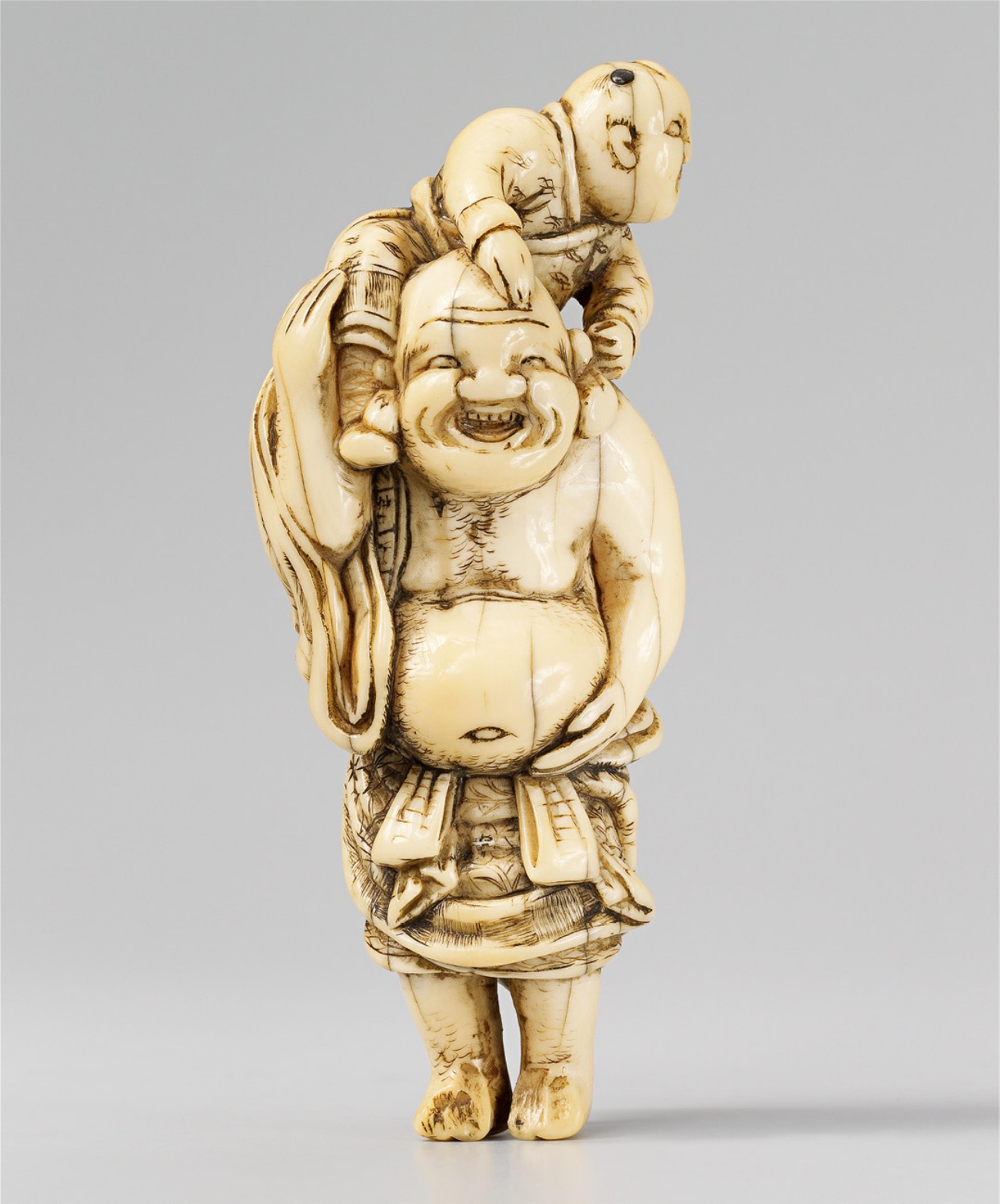 A large ivory netsuke of a laughing Hotei with a karako. Early 19th century - image-1