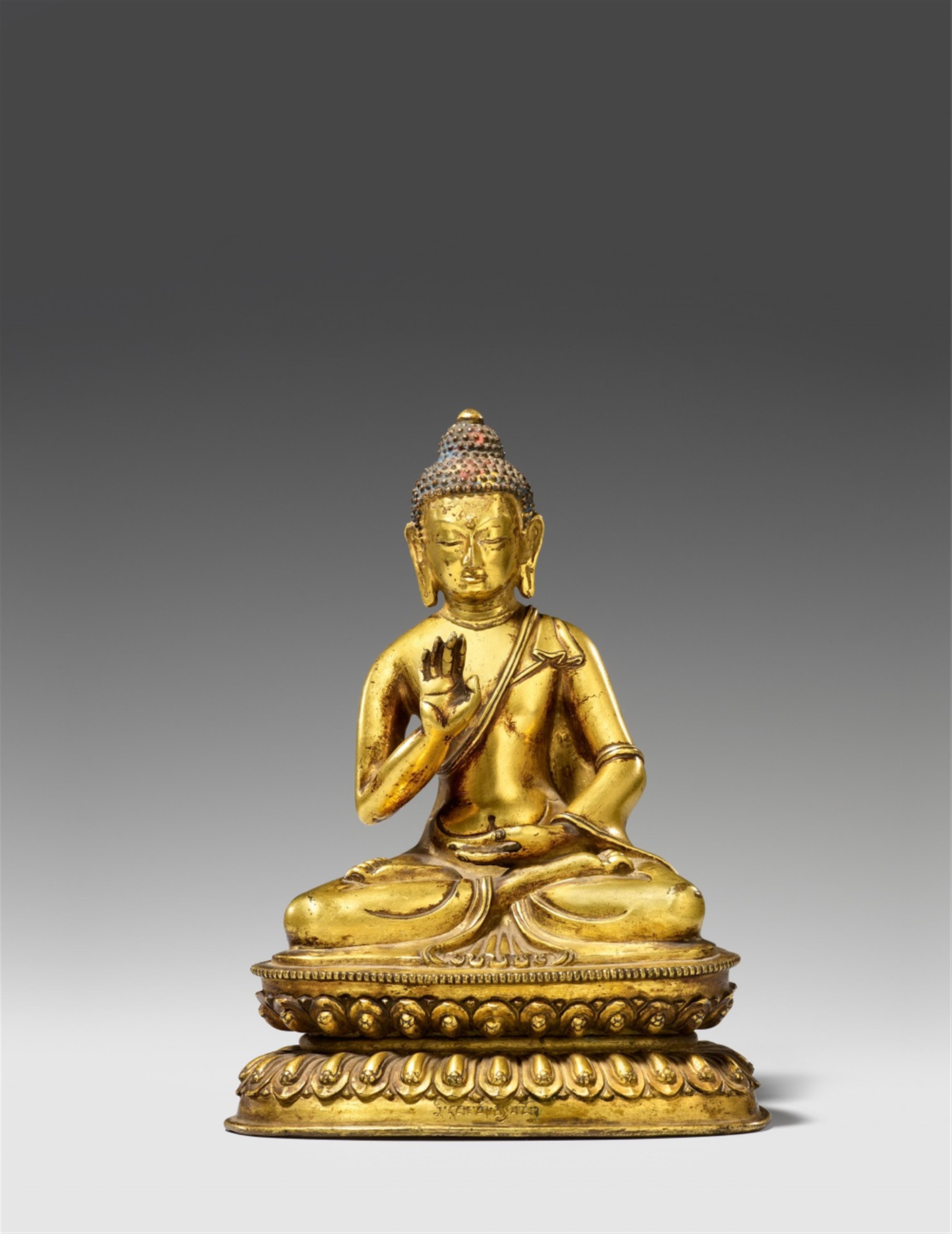 A Tibetan bronze figure of Buddha Amoghasiddhi. 18th century - image-2