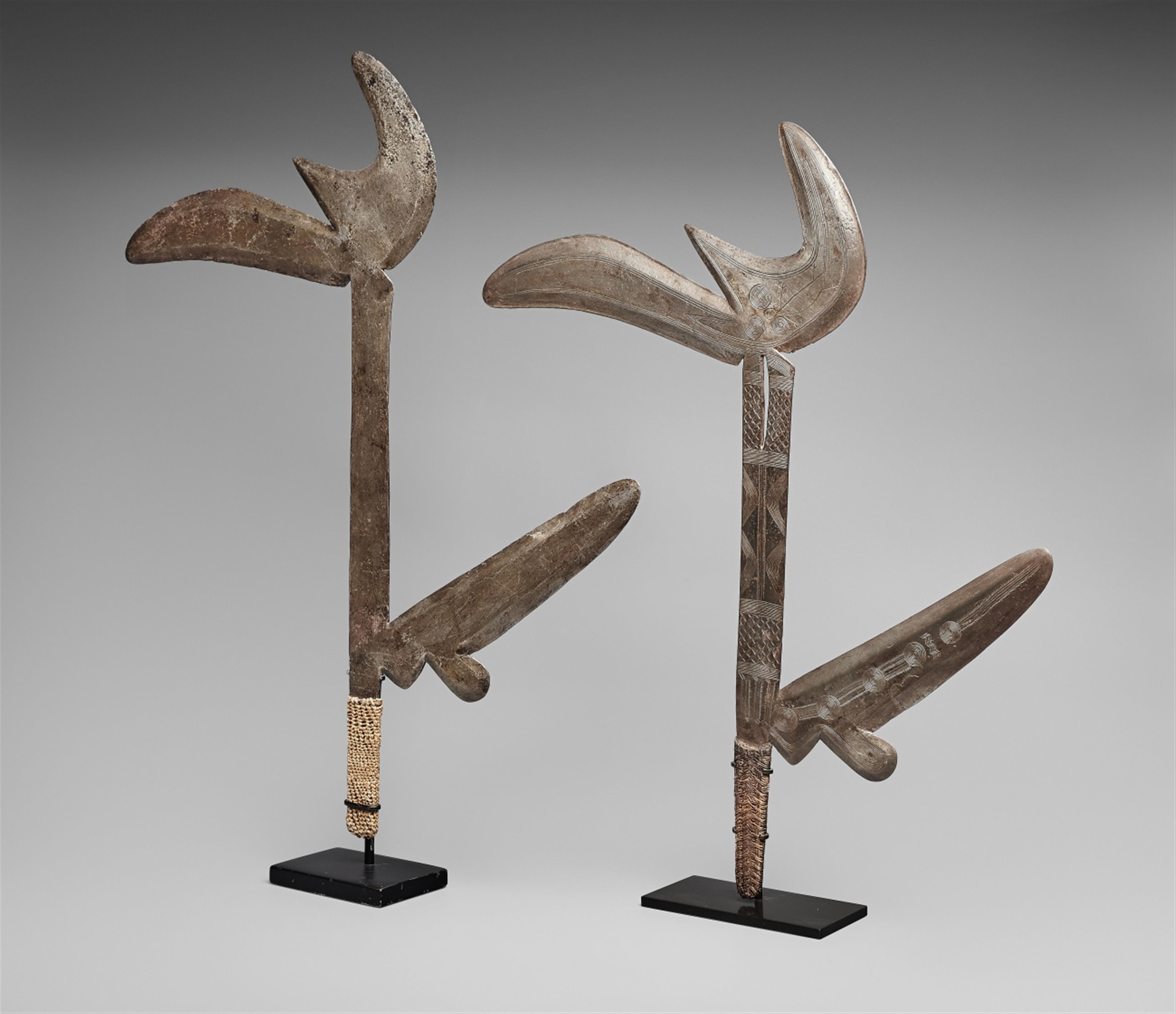 TWO ZANDE THROWING KNIVES - image-1