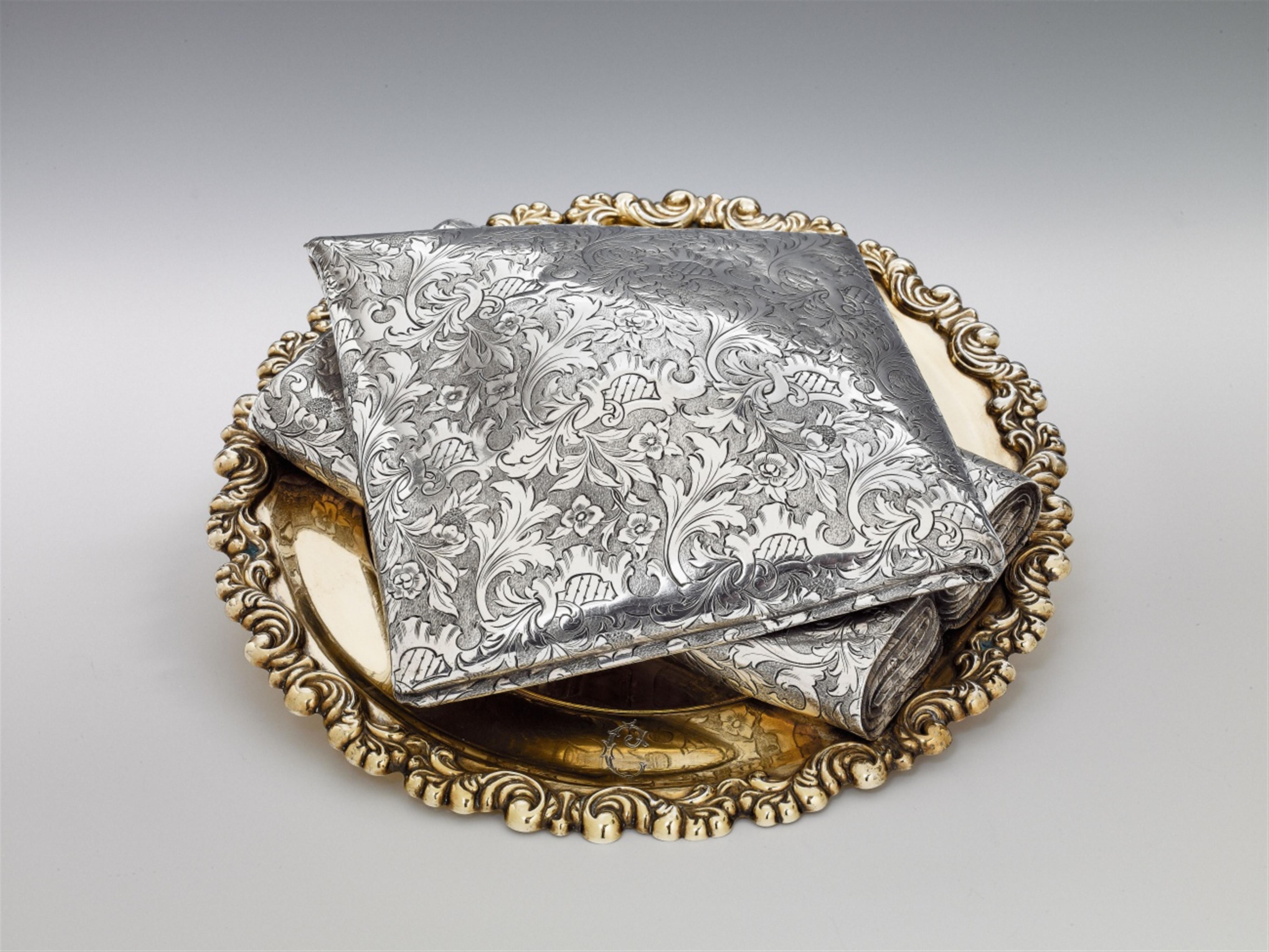 A rare Berlin partially gilt silver trompe l'oeil chestnut dish. Unidentified maker's mark "M", 1842 - 47. - image-1