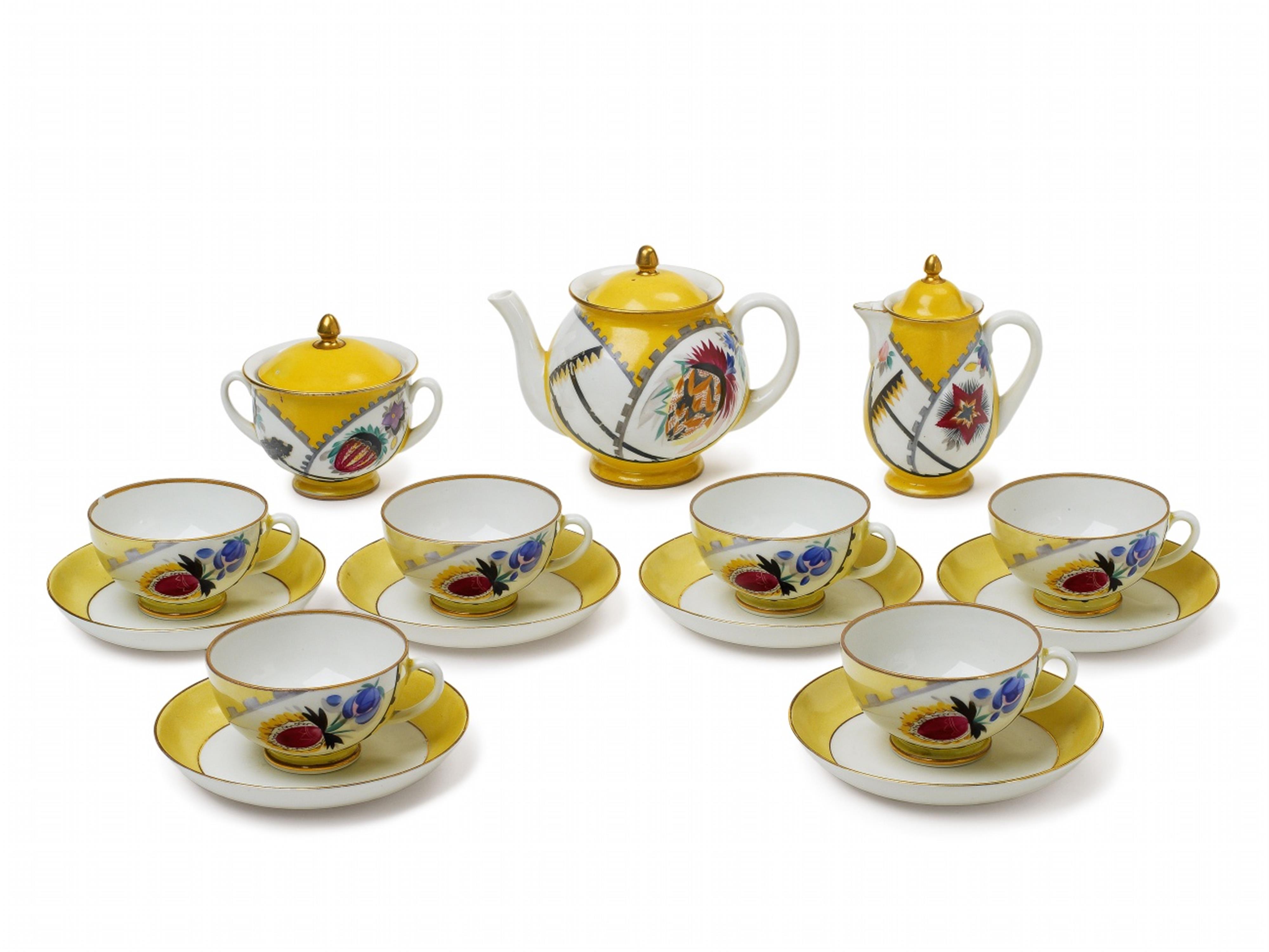 A tea service with yellow ground - image-1