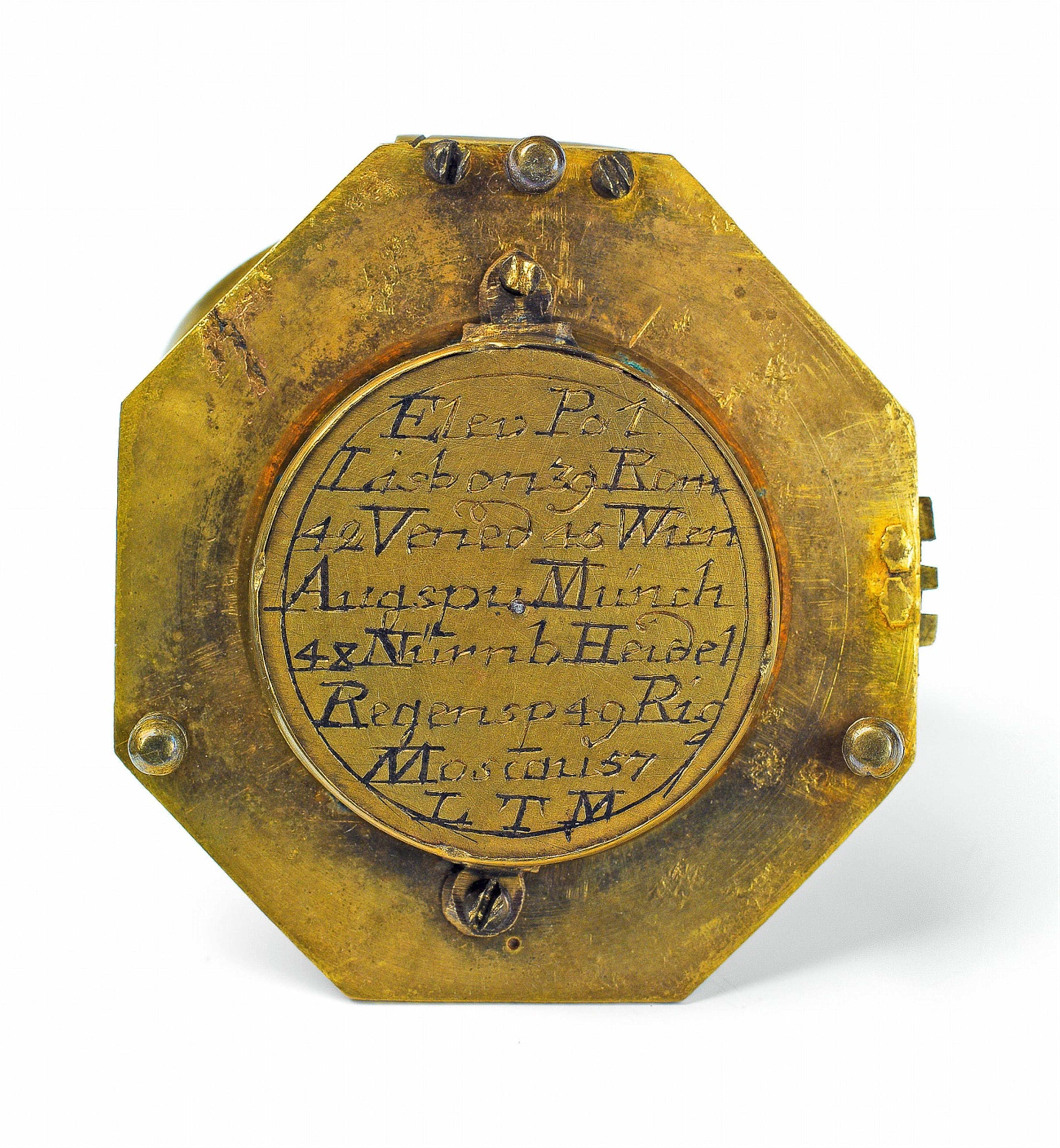 An Augsburg engraved brass equitorial sundial - image-3