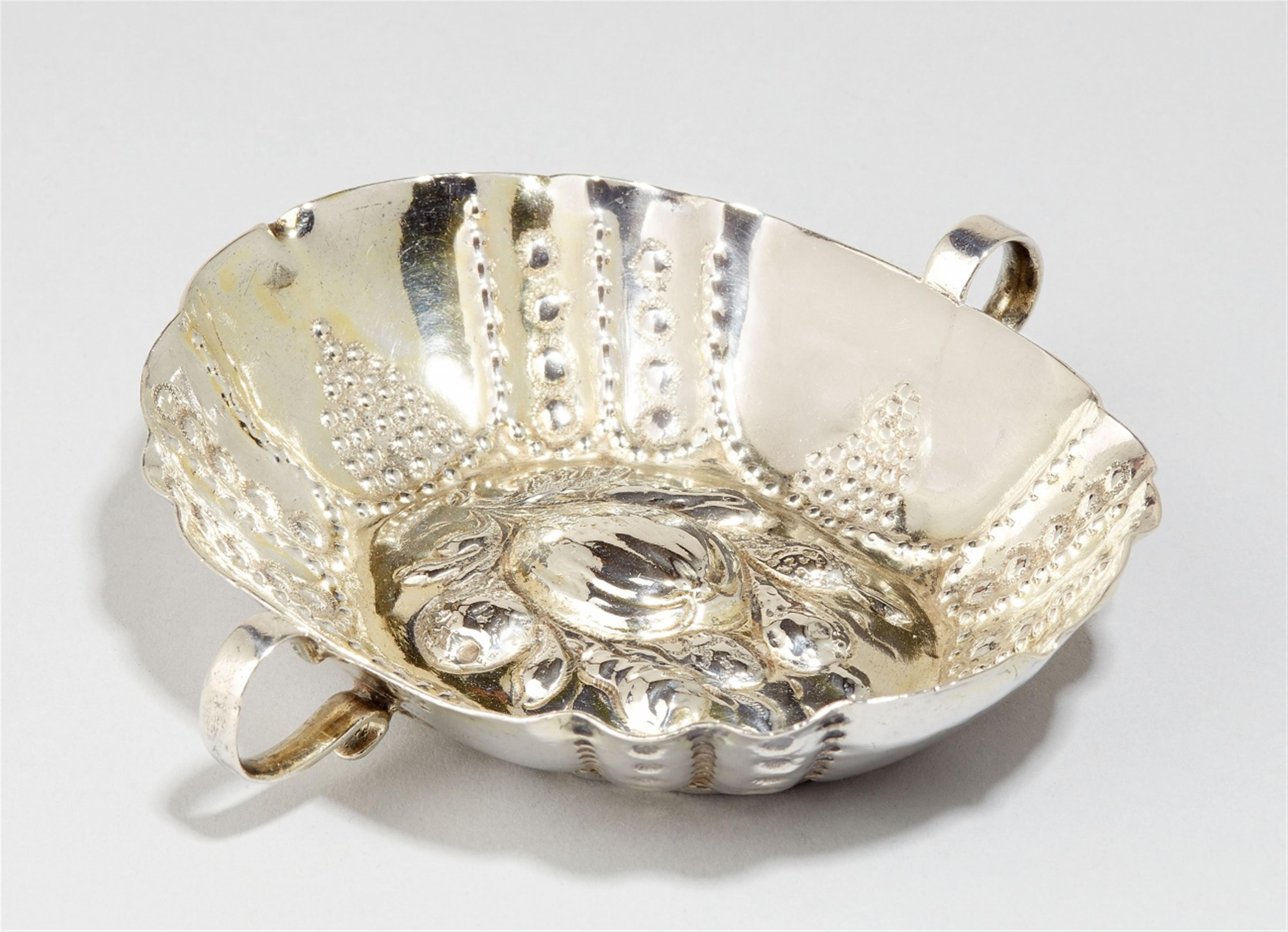 A small Prague silver brandy bowl. With remains of gilding. Maker's mark "HvR", late 17th C. - image-1