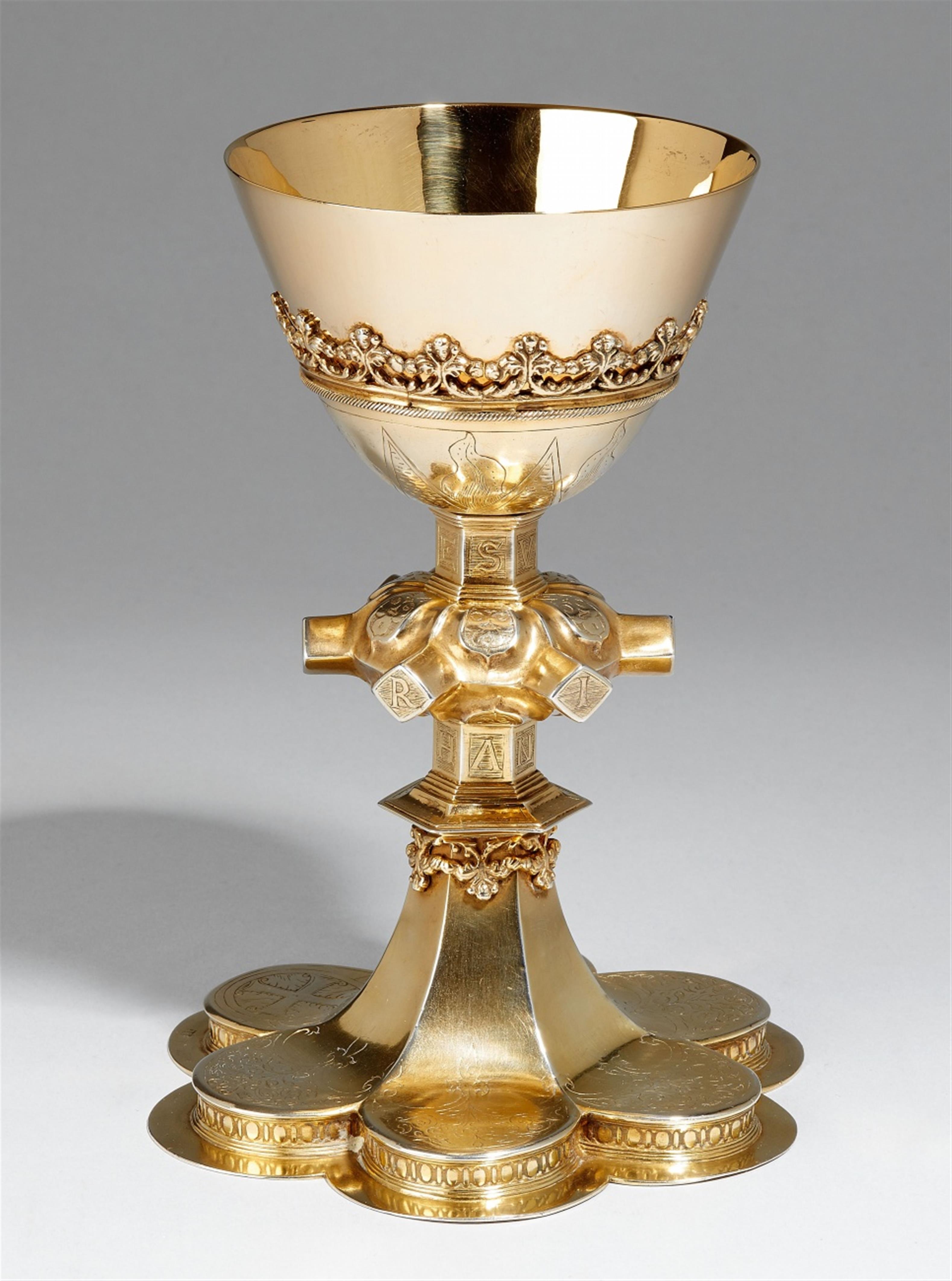A German silver gilt communion chalice. Unidentified hallmark and maker's mark "IG". Presumably 1st half 17th C. - image-1