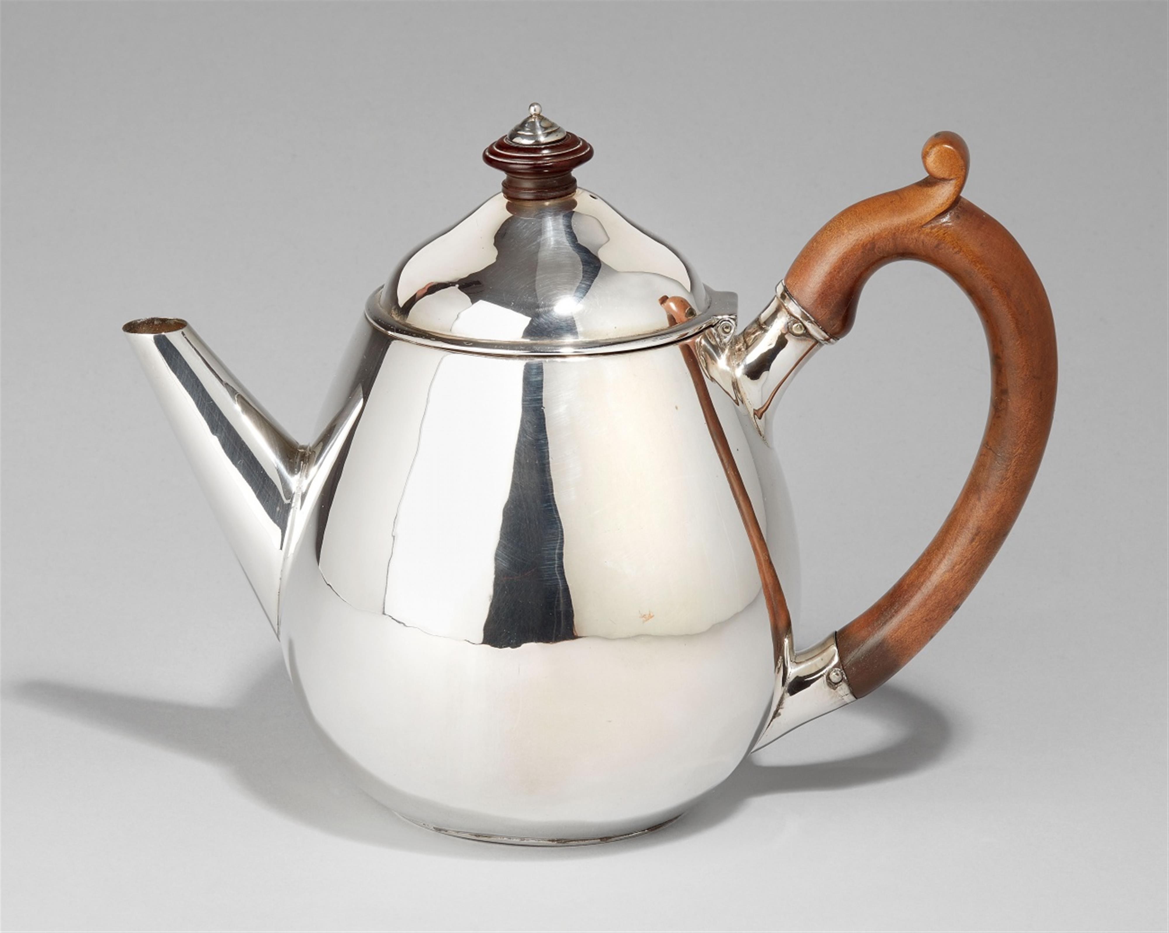 A George IV London silver teapot. Marks of Paul Storr, 1828. - image-1