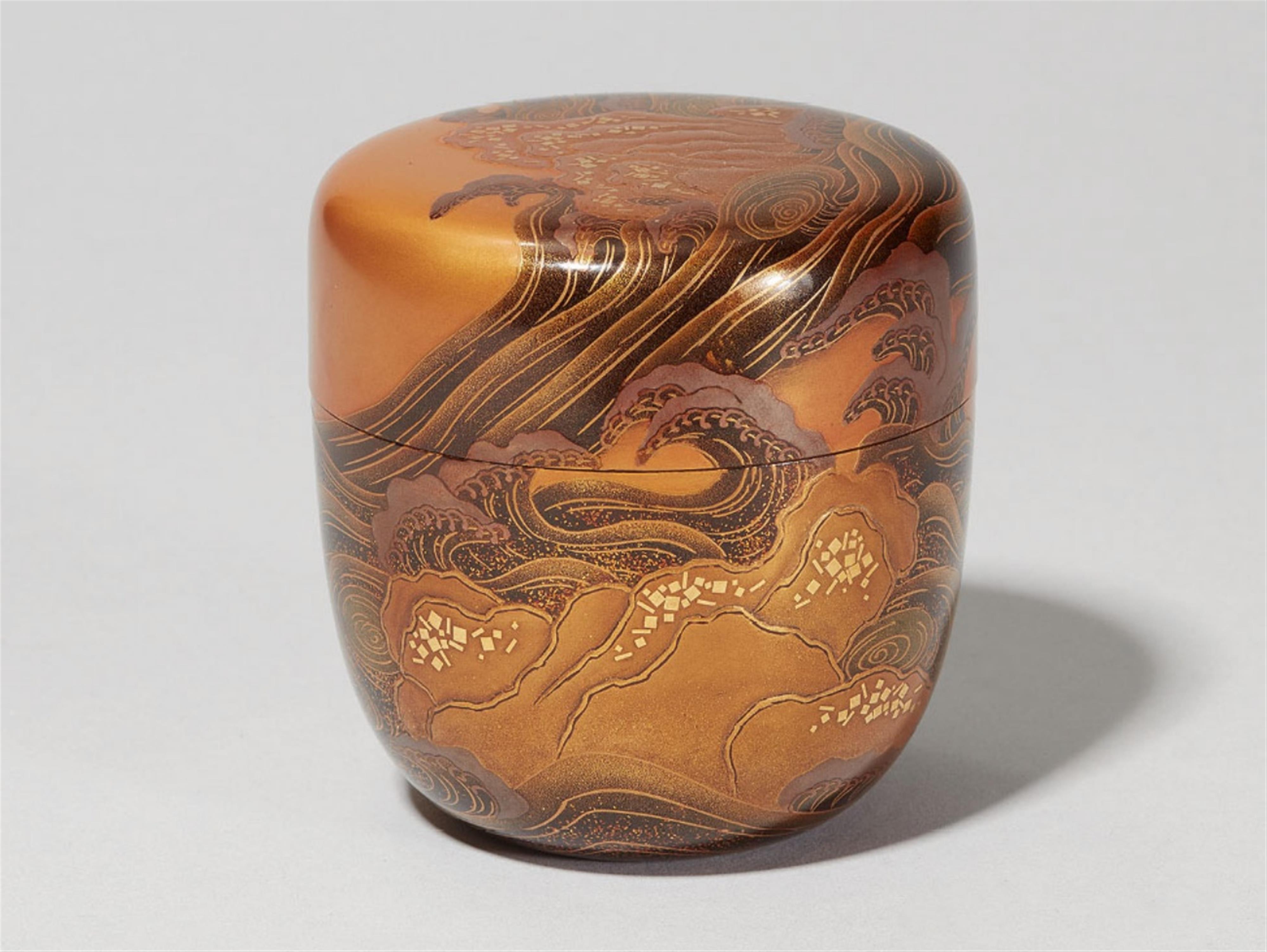 A gold lacquer natsume. 20th century - image-1
