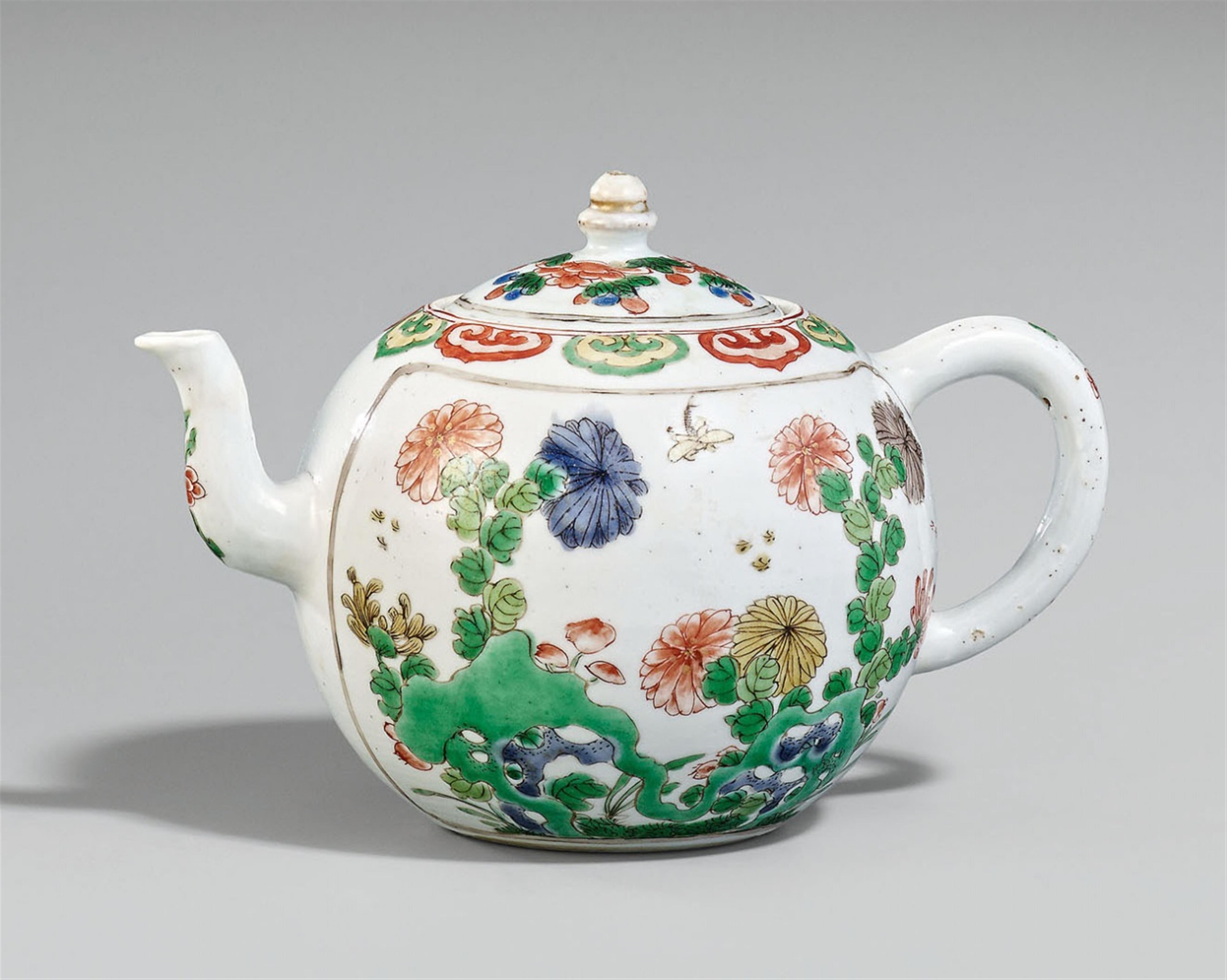 Famille verte-Teekanne. Kangxi-Periode (1662-1722) - image-1