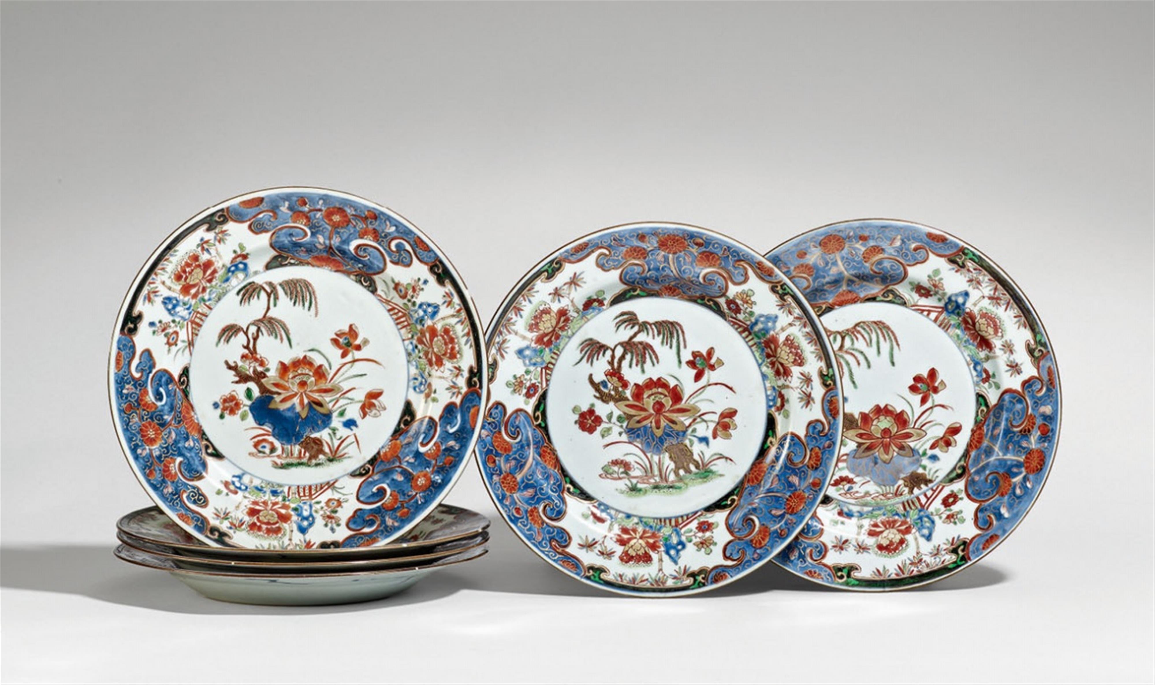 Sechs chinesische Imari-Teller. Kangxi-Periode (1662-1722) - image-1