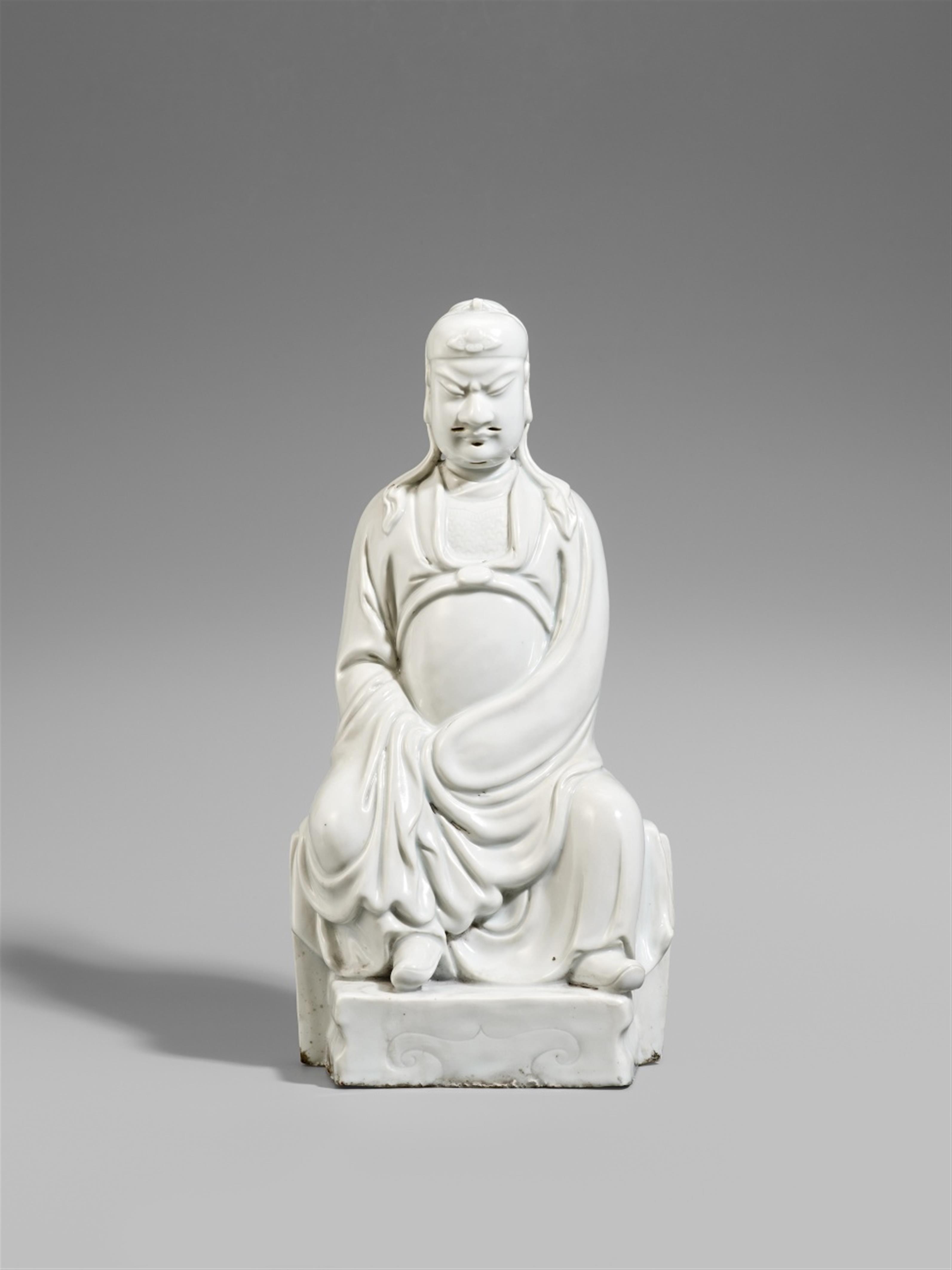 A blanc de Chine figure of a seated Guandi. Dehua. 17th century - image-2