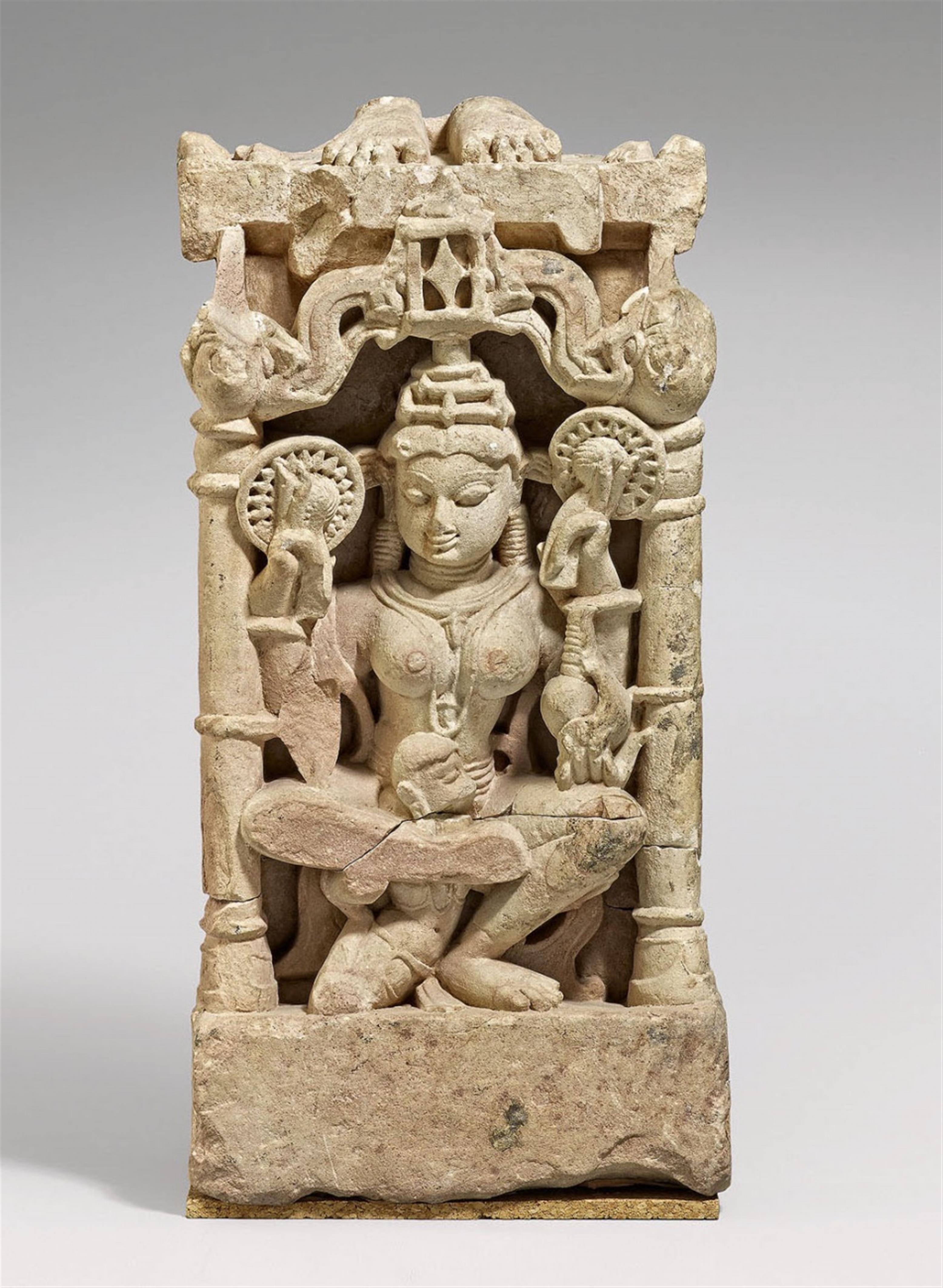 A Central Indian sandstone fragment of a pedestal. 10th/12th century - image-1