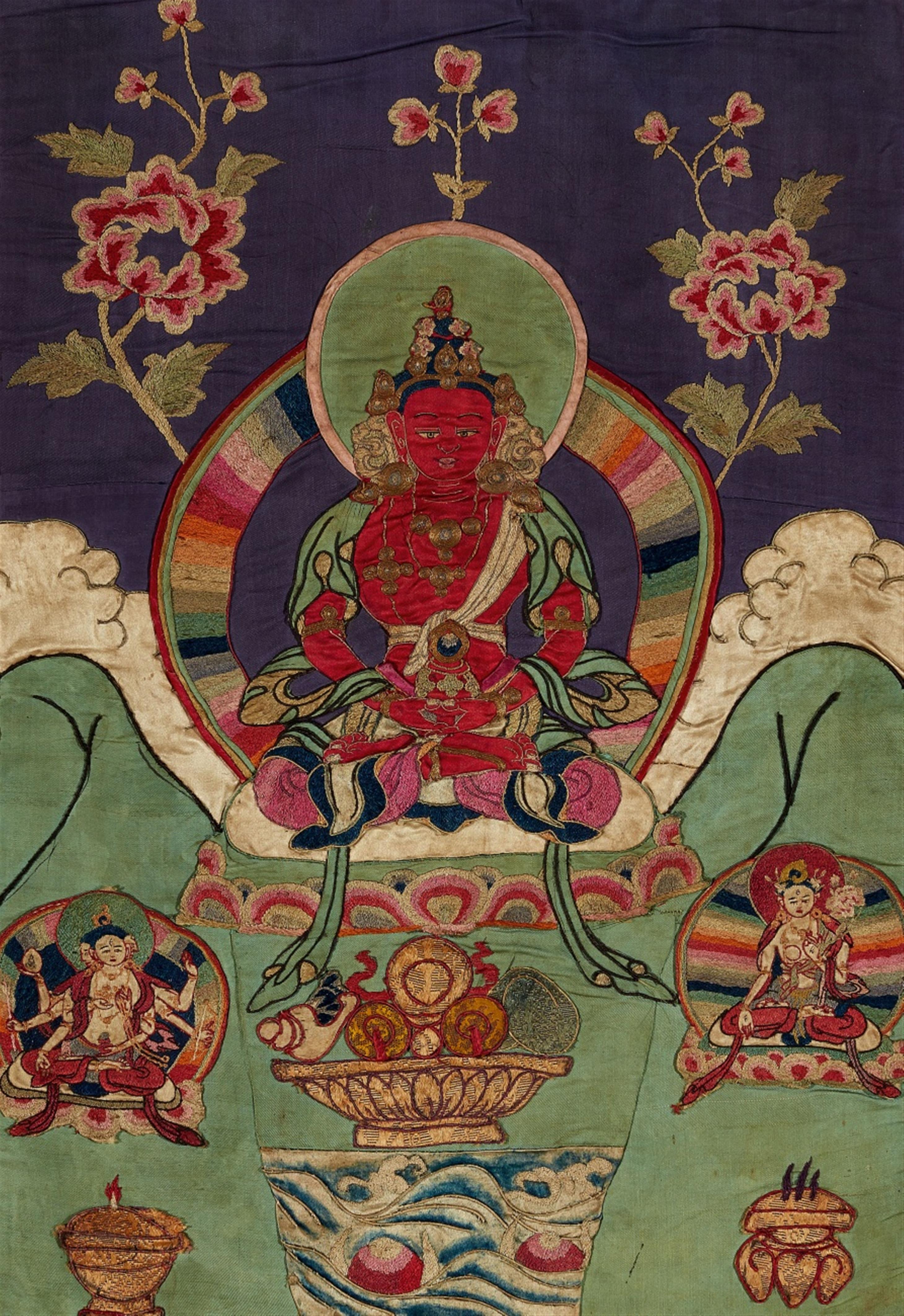 A Sinotibetan appliqué-thangka of Amitayus. Late 19th century - image-1