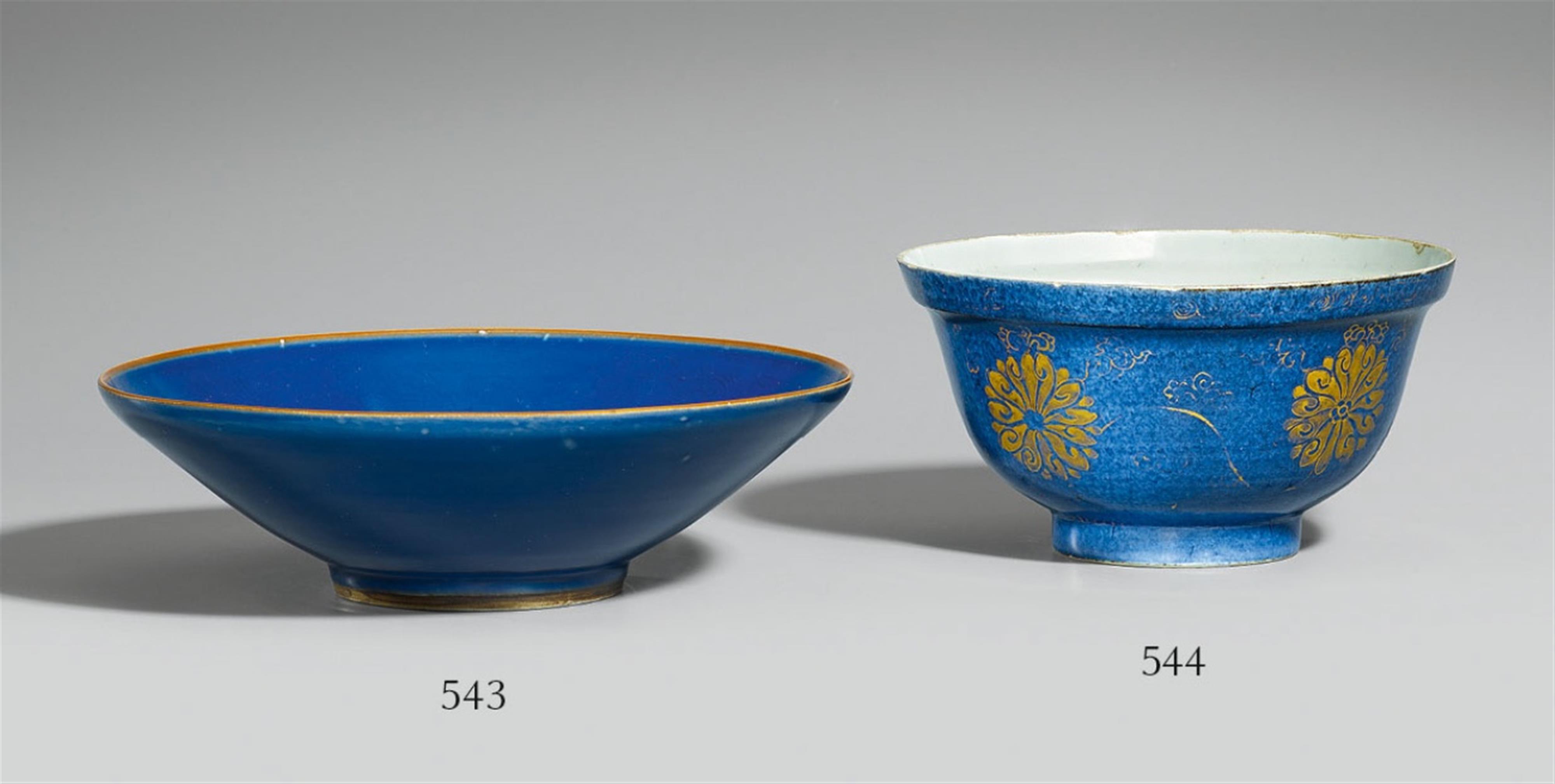 A blue-glazed incised dragon bowl. Transitional period, mid-17th century - image-1