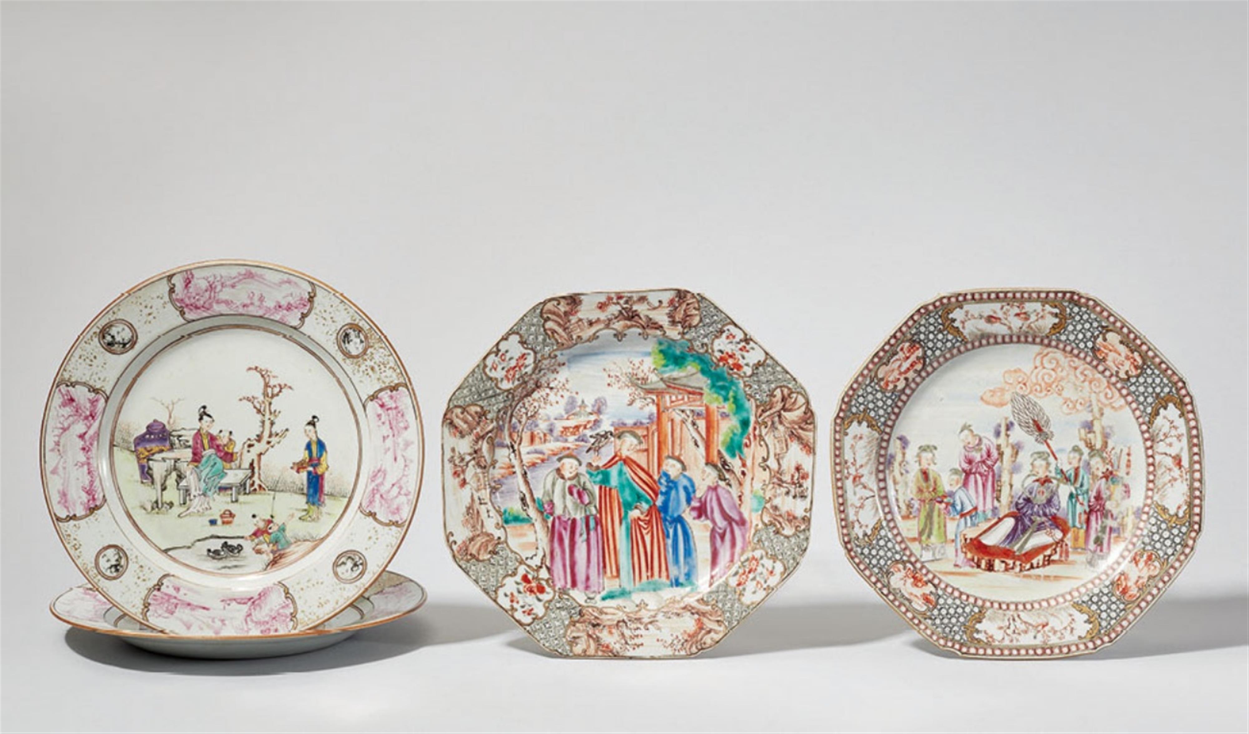 Two pairs of famille rose dishes. Qianlong period (1735-1796) - image-1