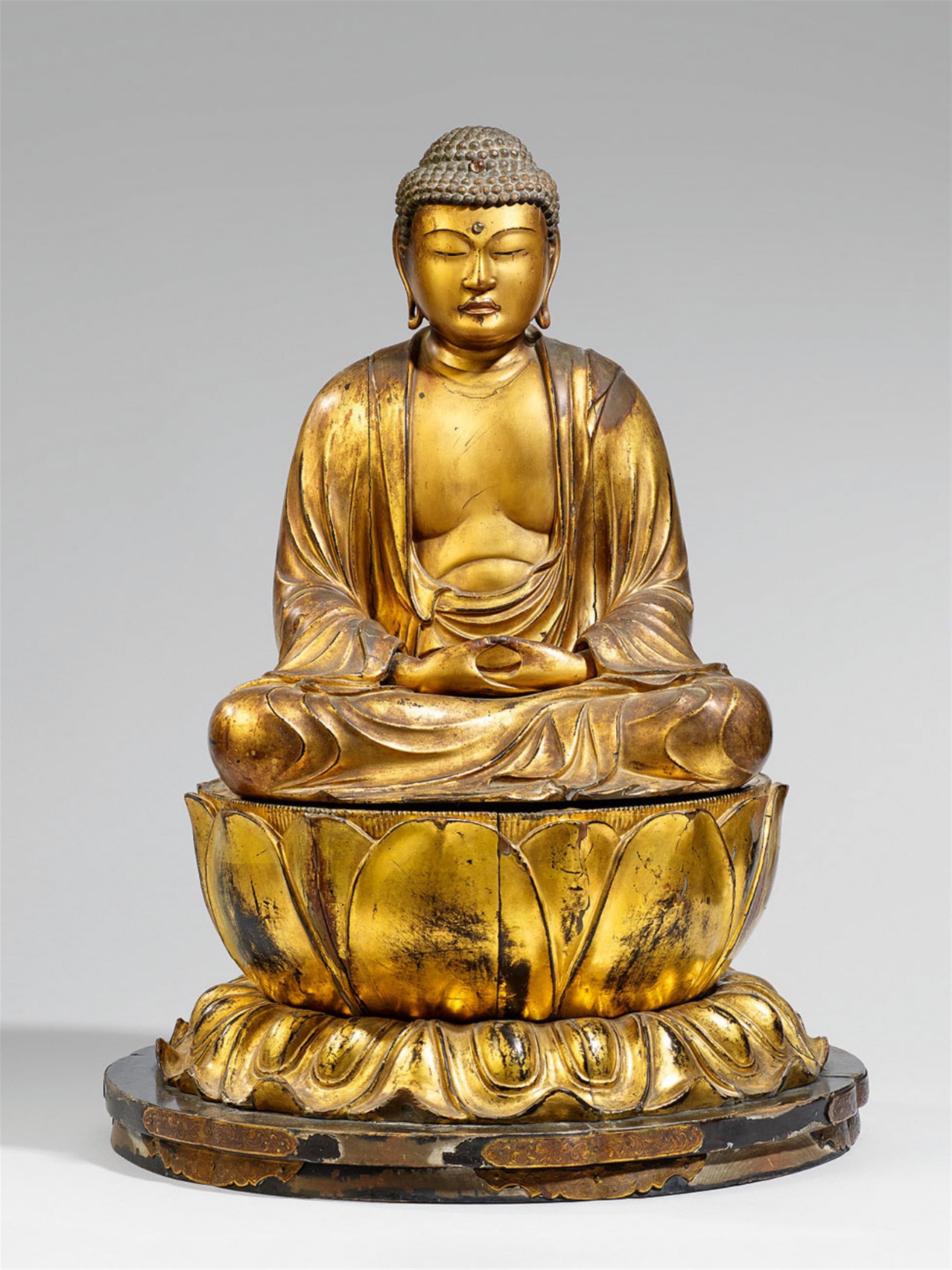 Buddha Amida. Holz, über Schwarzlack vergoldet. 18./19. Jh. - image-1