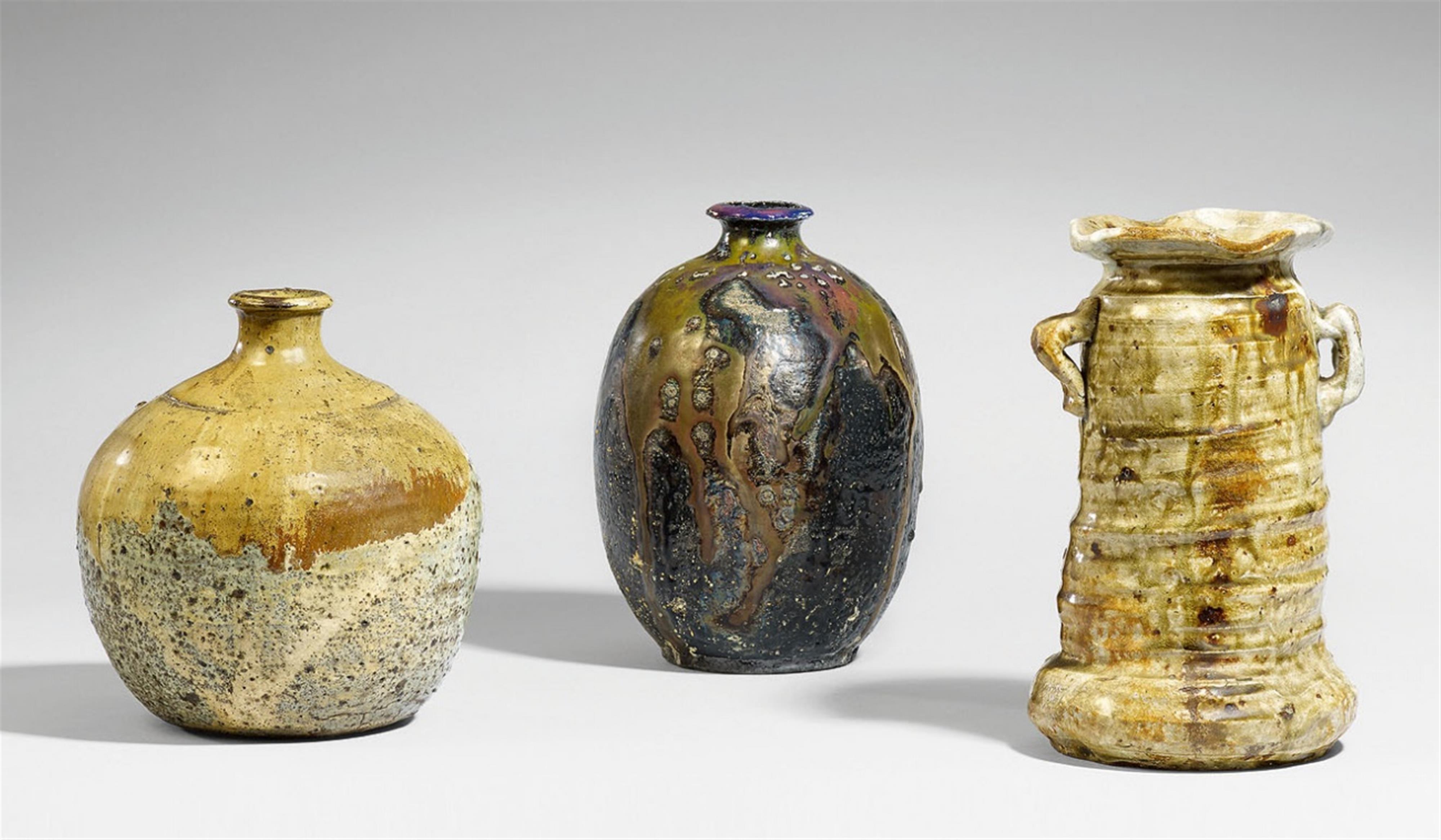 Three flower vases. 19th/20th century - image-1