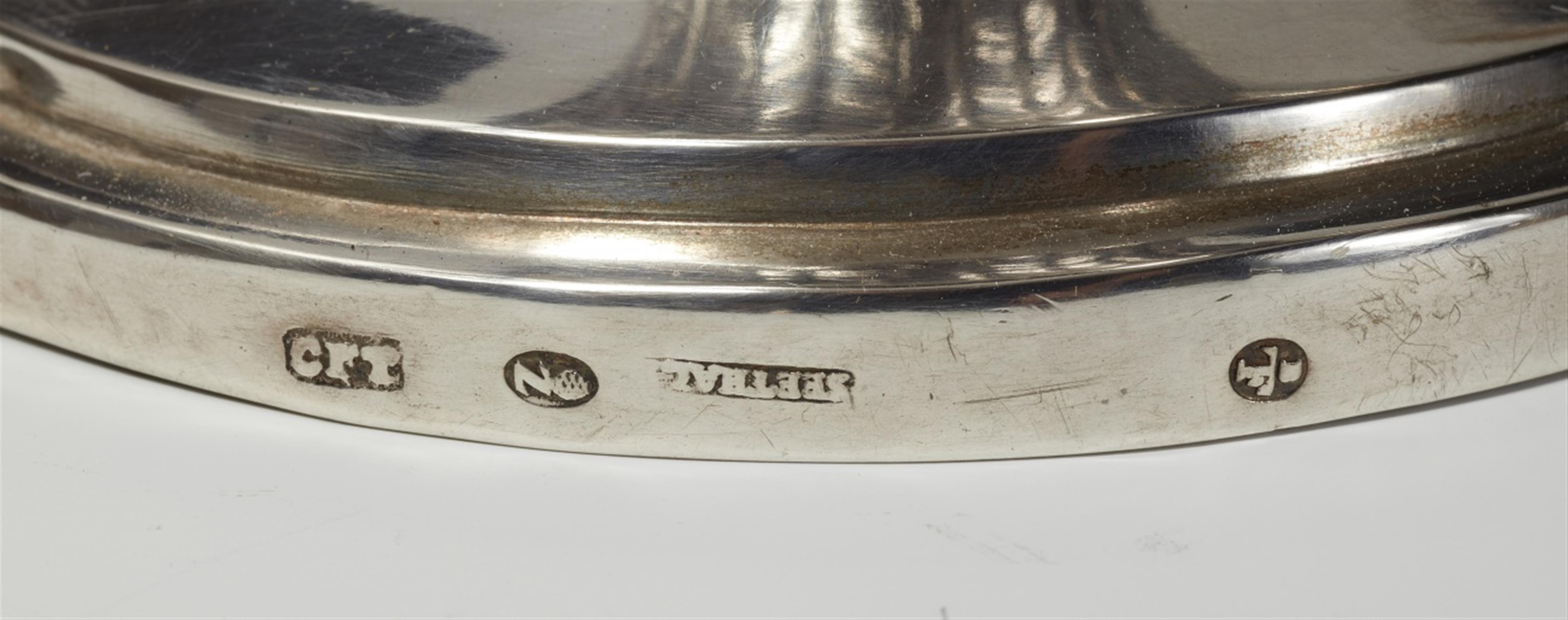 A Neoclassical Augsburg silver tea pot. Marks of Georg Christian Friedrich Temmler, 1814/15. - image-2