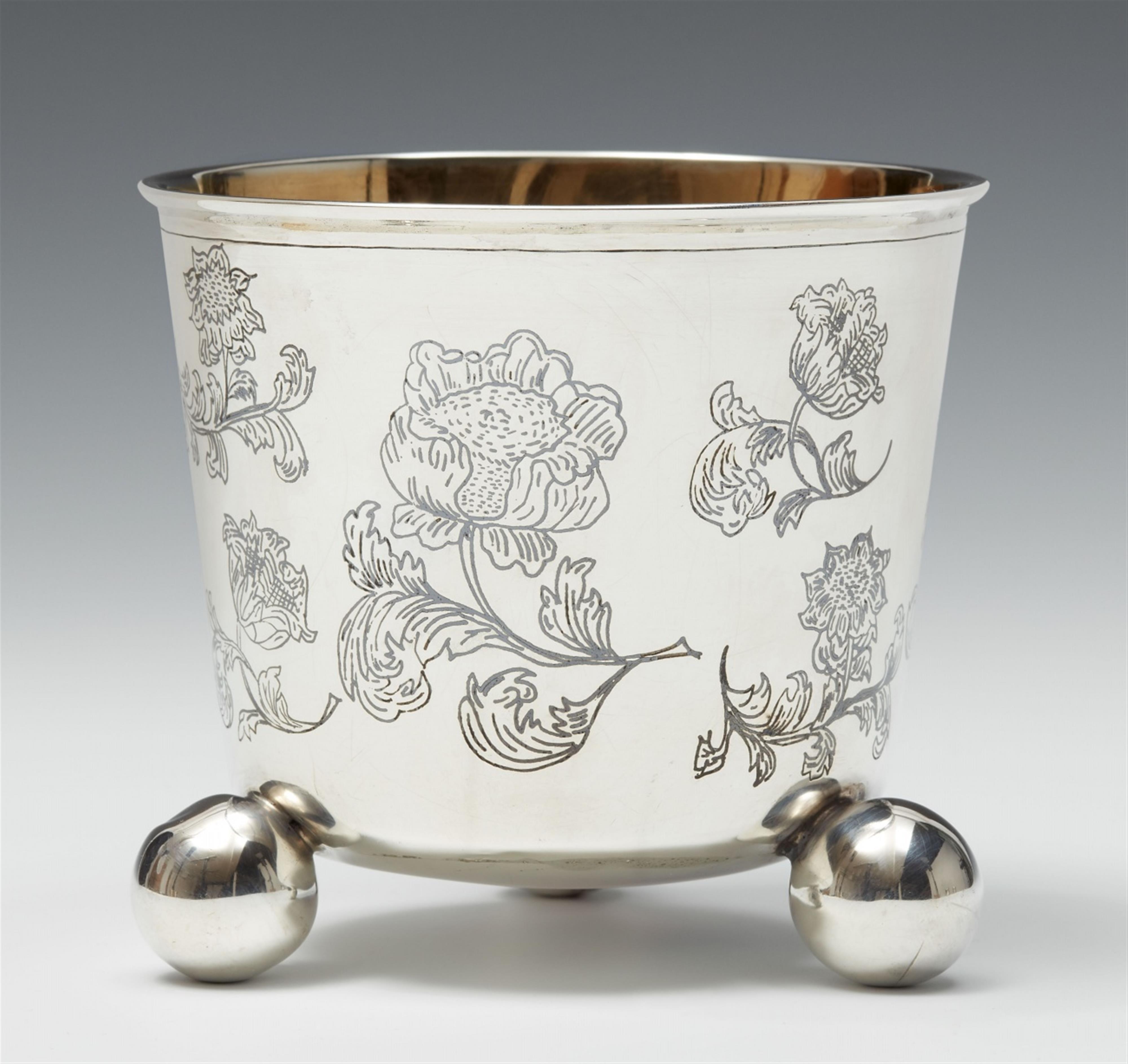 A Danish interior gilt silver beaker. Odense, marks of Simon Matthiesen, ca.1680. - image-1