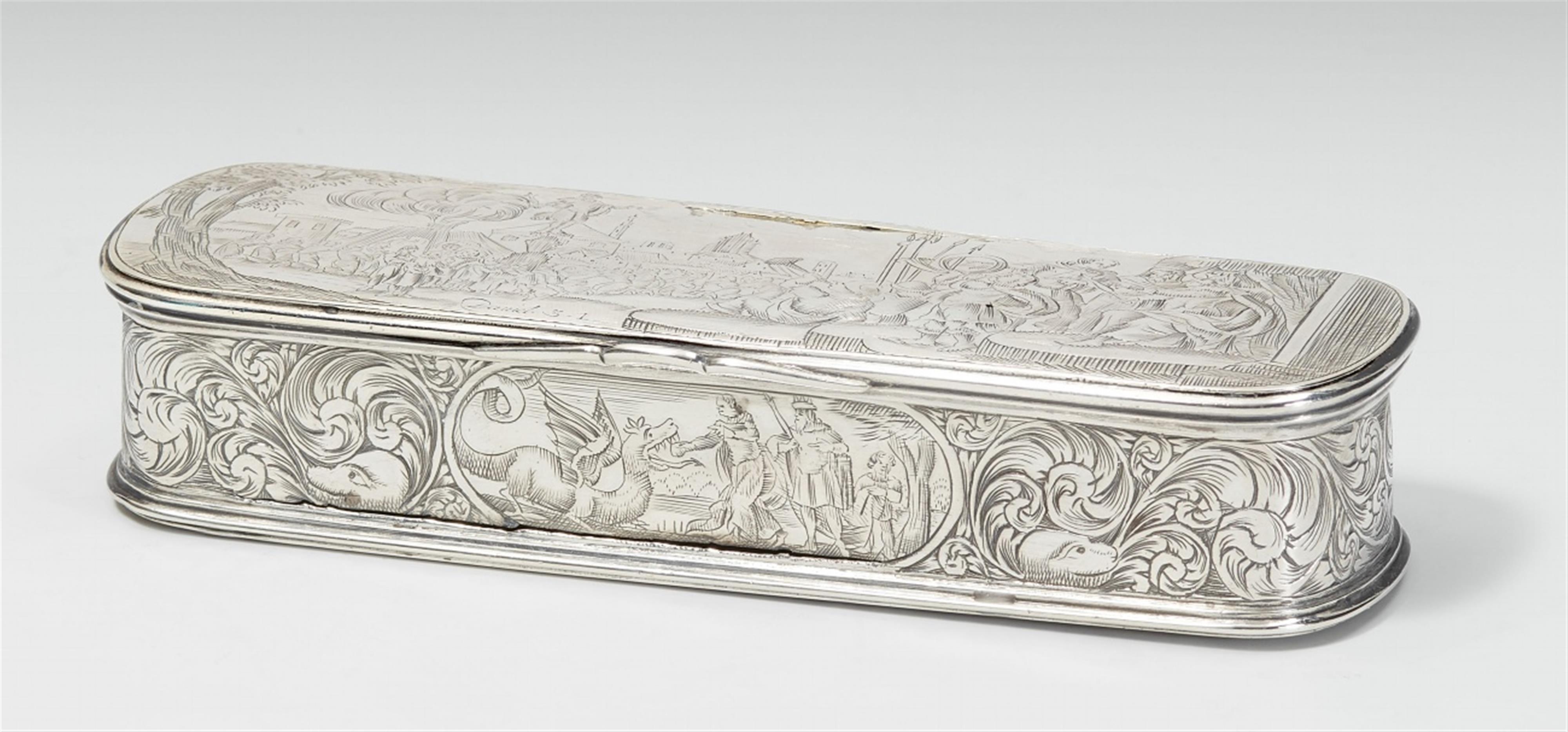 An Amsterdam silver tabatiere. Marks of Leendert Beekhuysen, 1744. - image-1