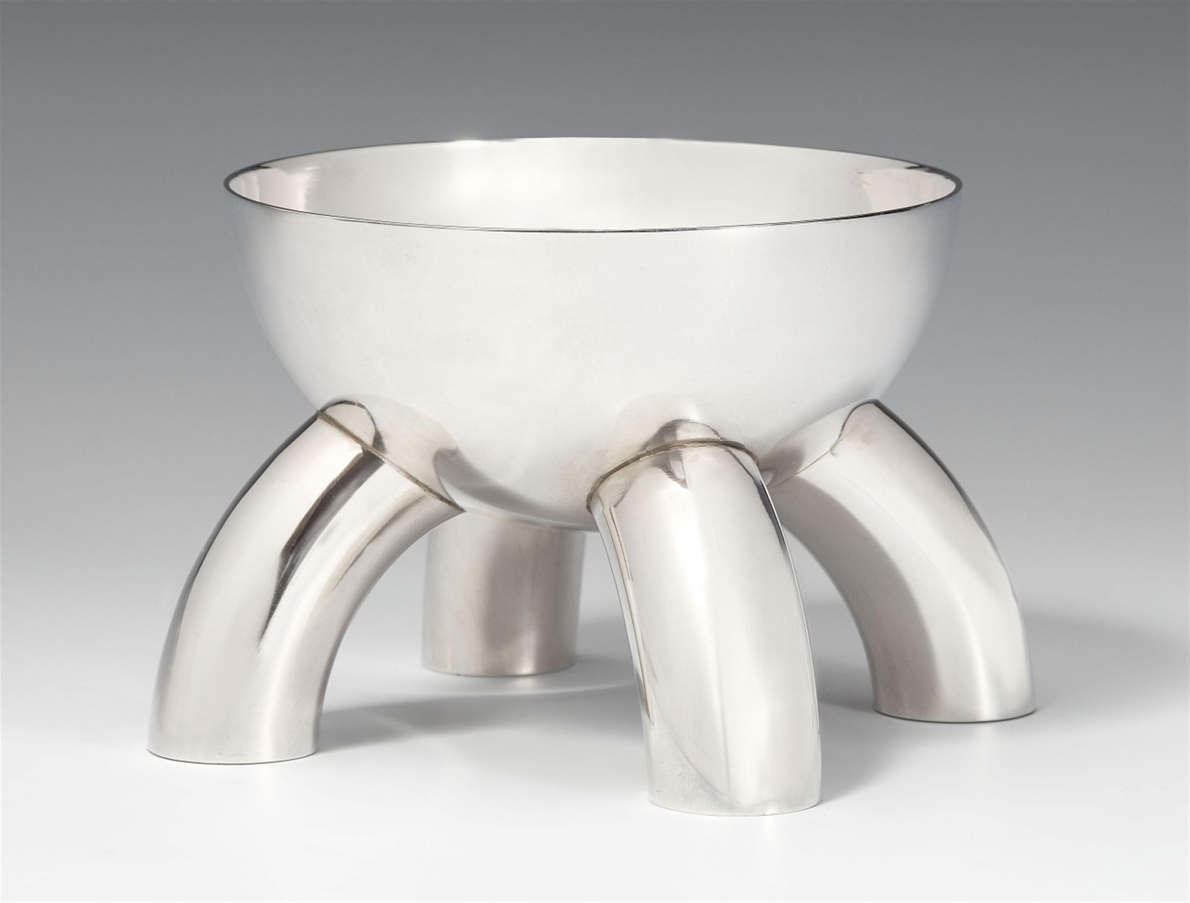 A silver drinking bowl "GERÄT 13". Marks of Werner Bünck, 2002. - image-1