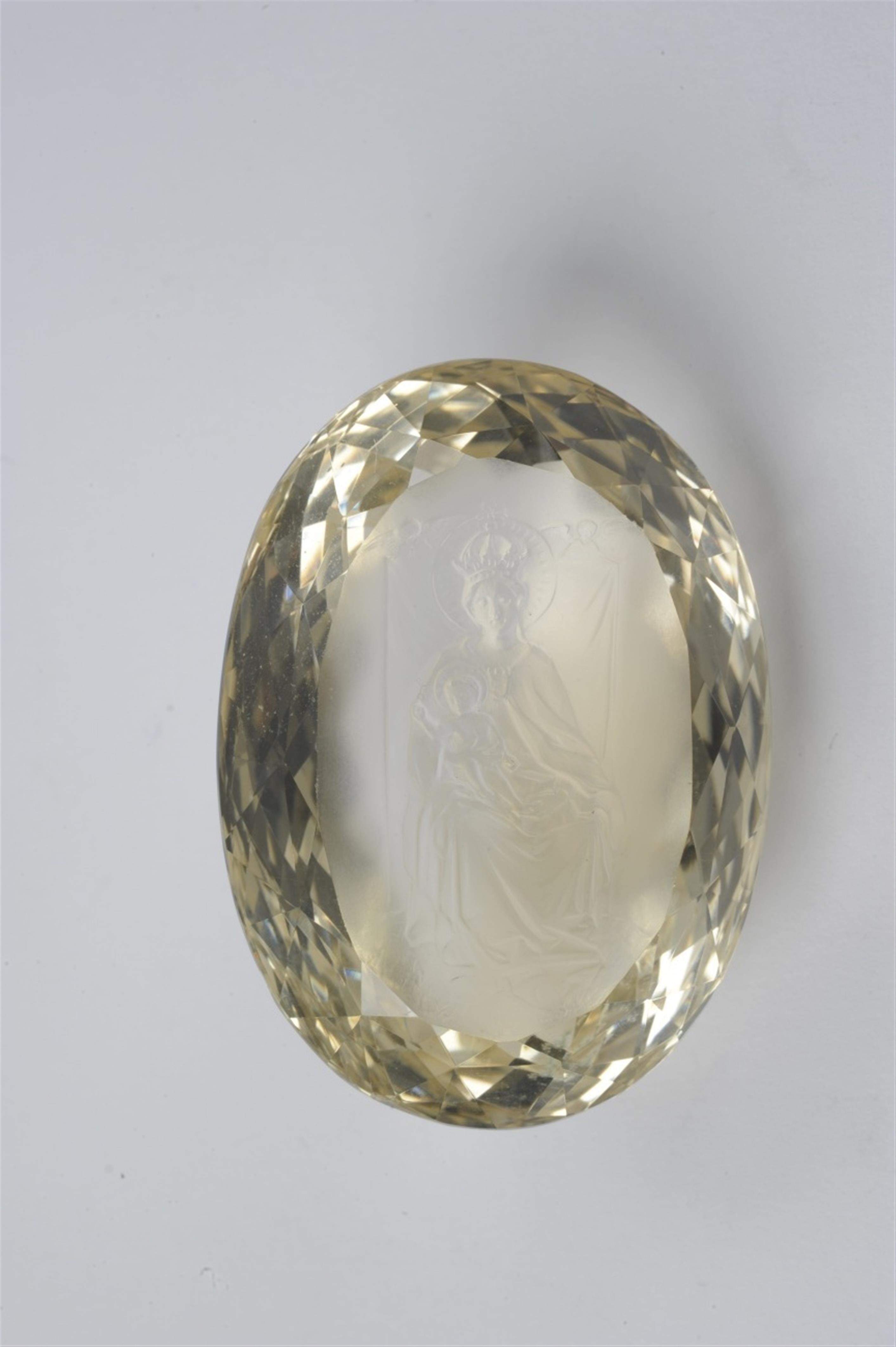 A citrine cameo depicting the Virgin enthroned - image-1