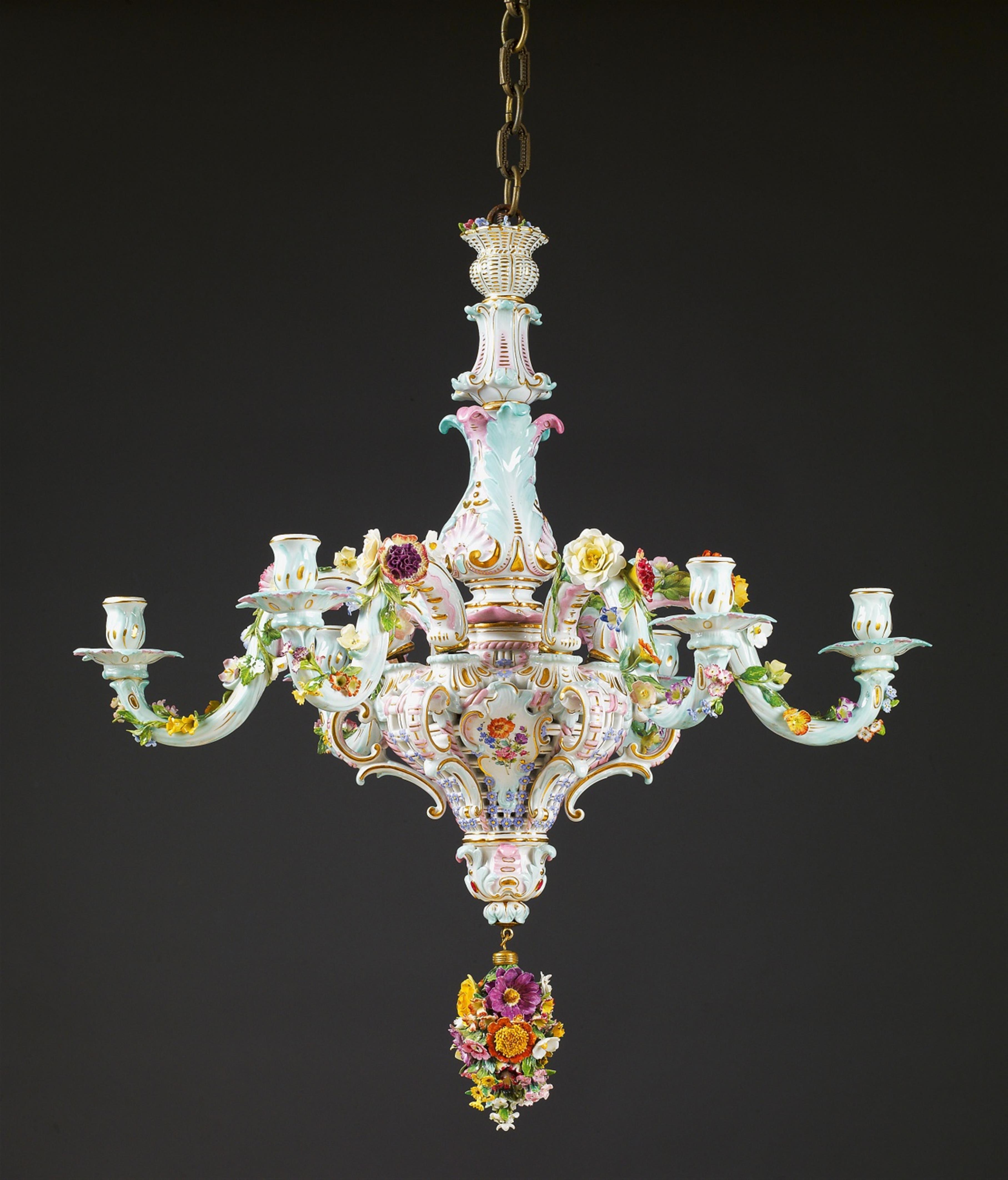 A large Meissen porcelain chandelier - image-1