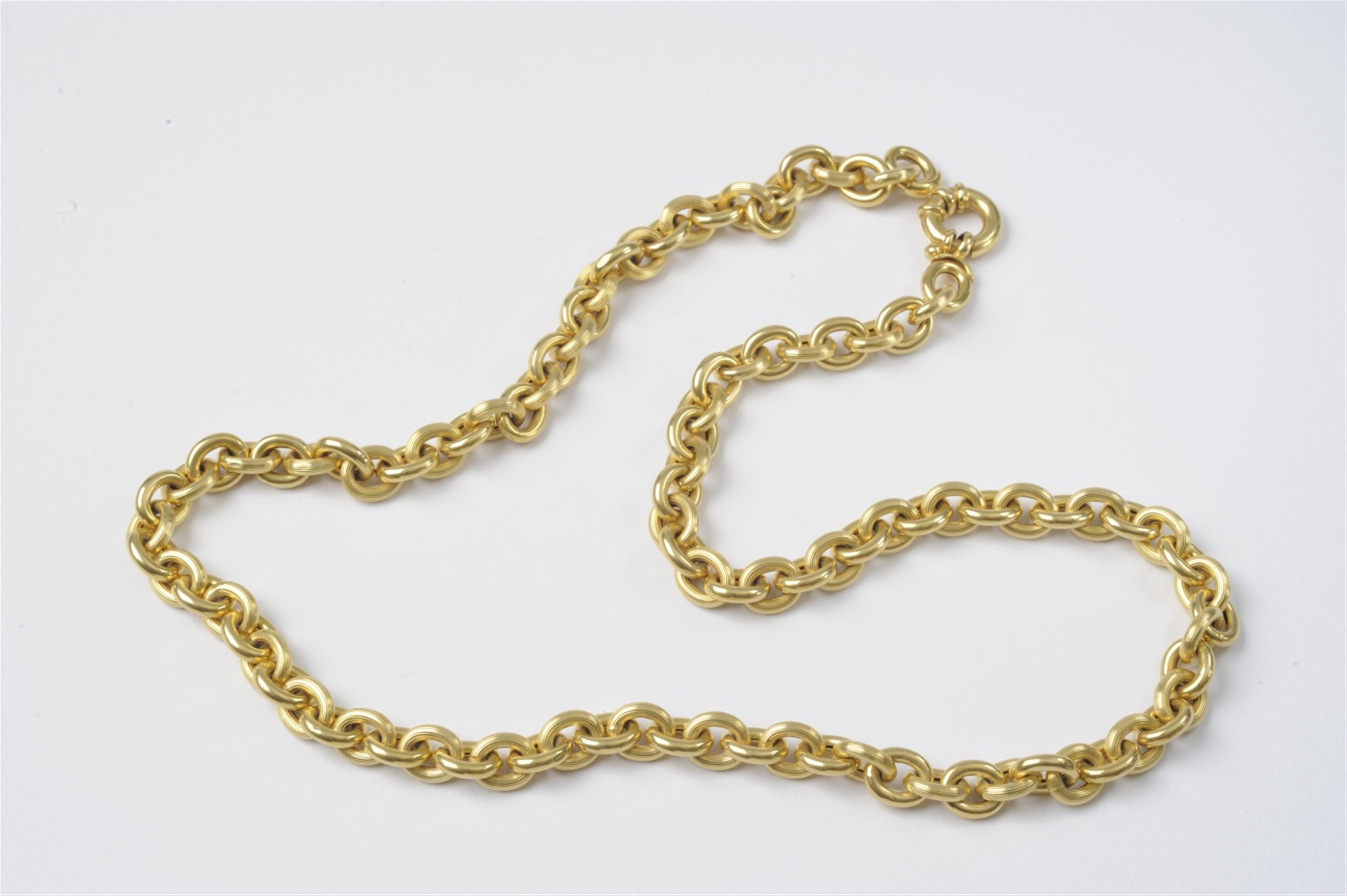 An Italian 14k gold chain - image-1
