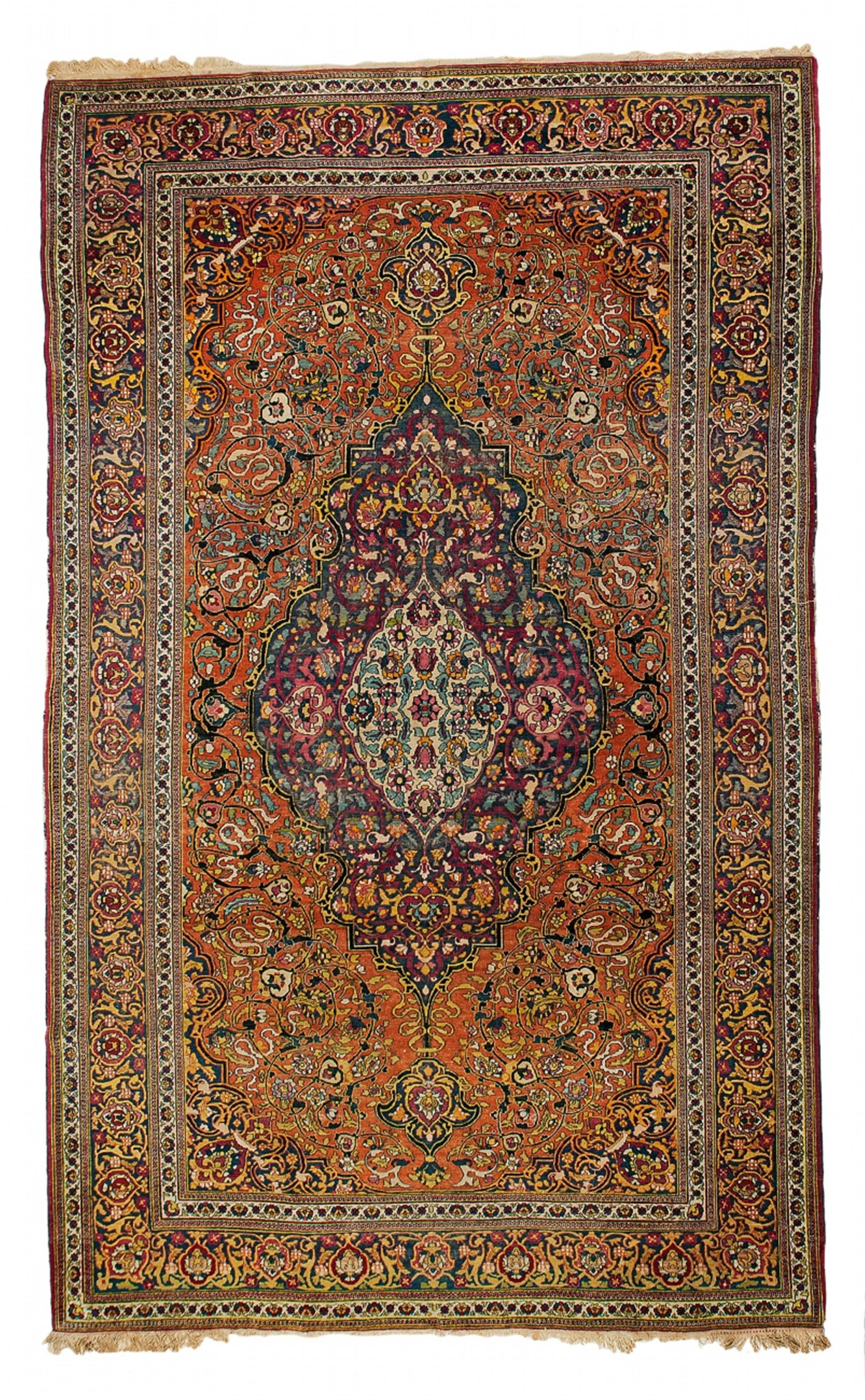 An Iranian Sarouk medallion carpet - image-1