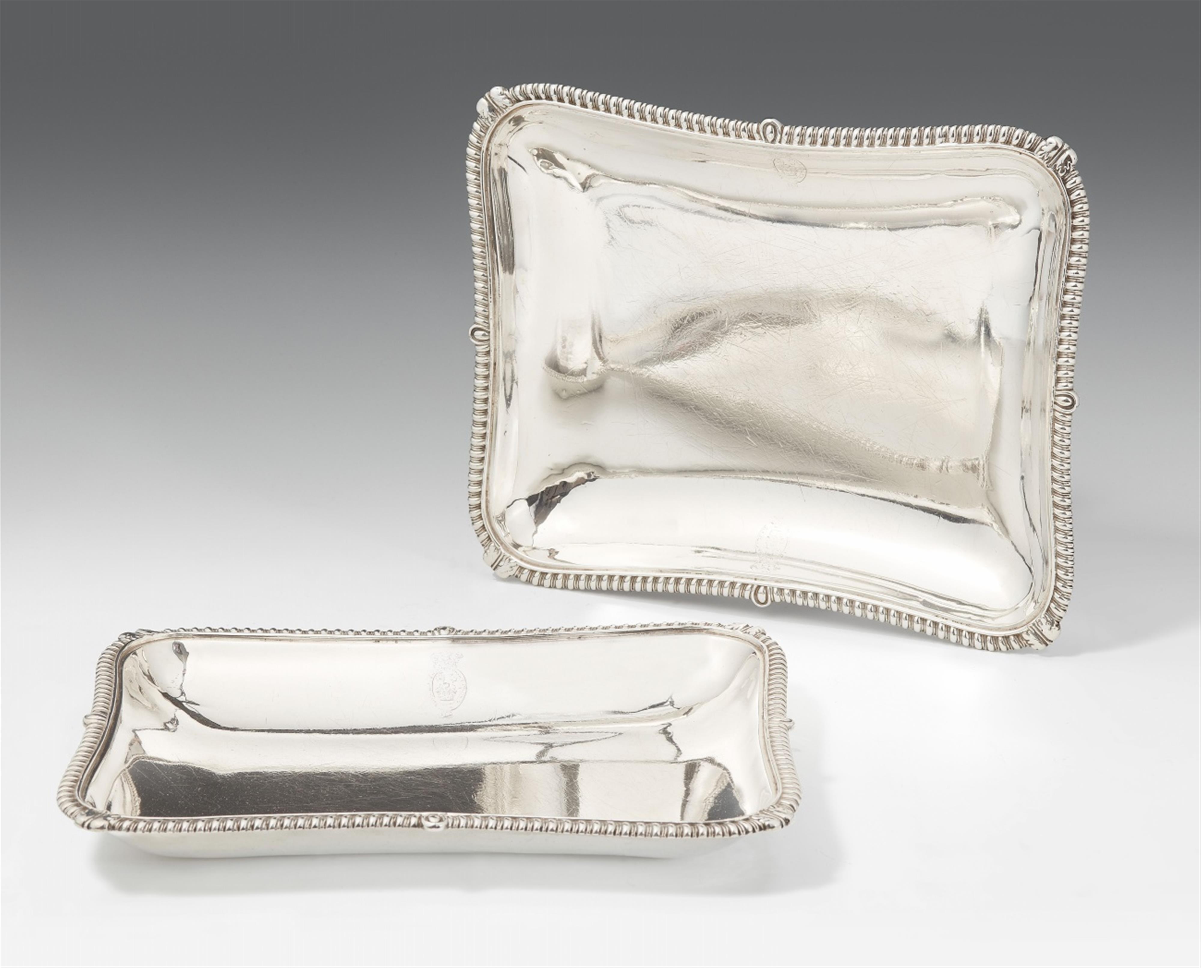 A pair of courtly Hannover silver serving dishes. Marks of Frantz Peter Bunsen, ca. 1780. - image-1