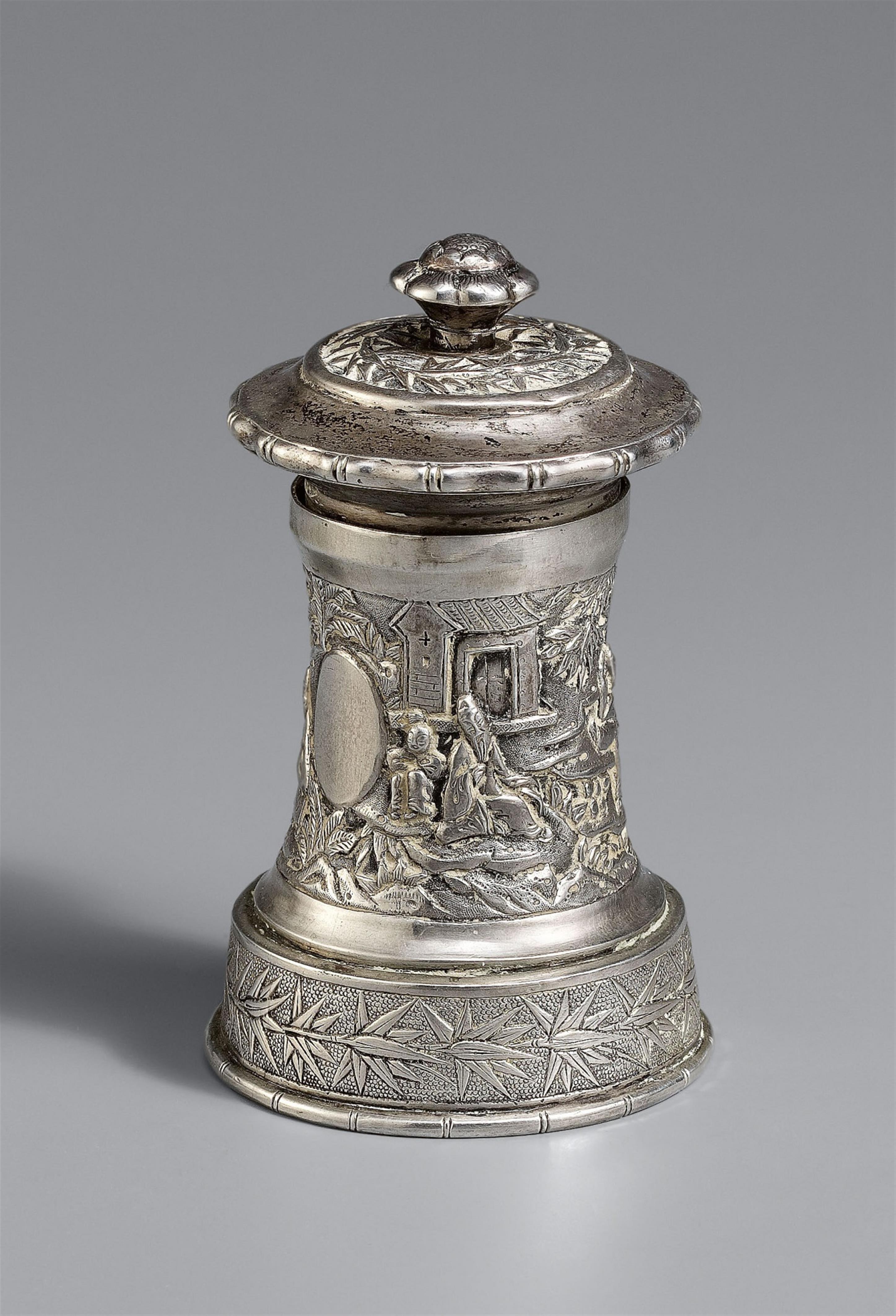 A silver and iron pepper grinder. Shanghai. Late 19th century - image-1