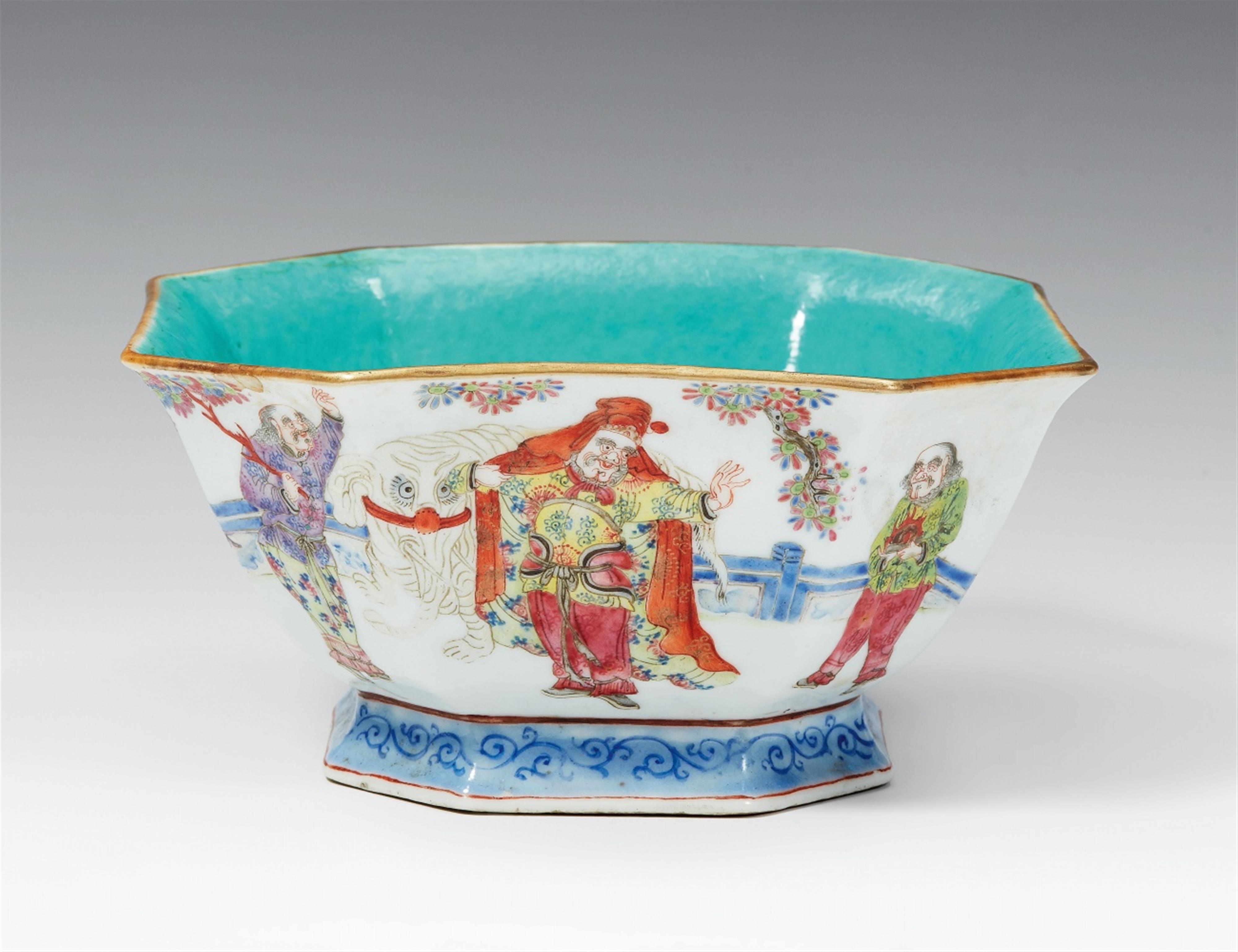 A famille rose square bowl. Xianfeng period (1850-1861) - image-1