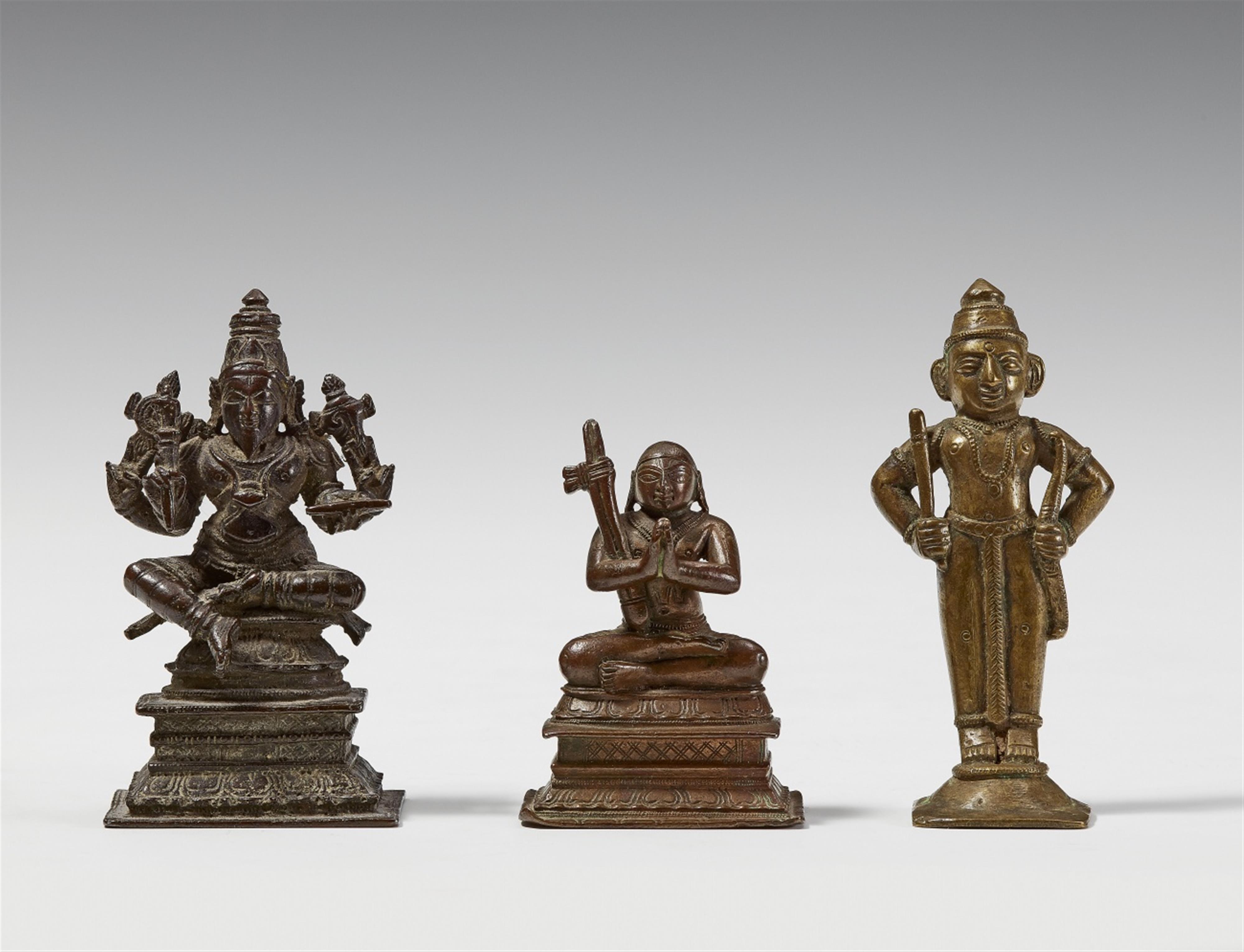 Three South Indian bronze figures. 19th century - image-1