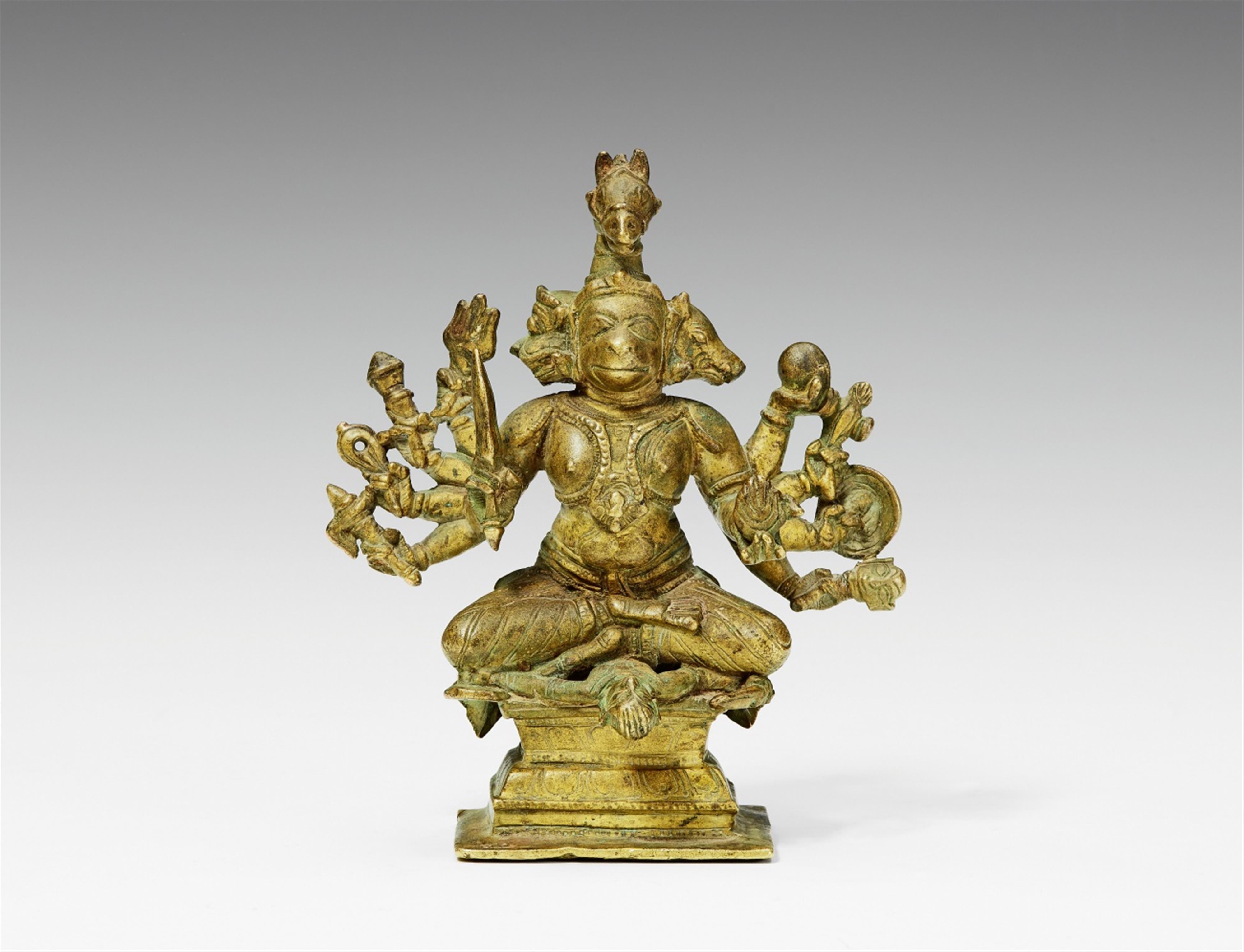 A possibly Uttar Pradesh bronze figure of panchamukha Hanuman. 18th century - image-1