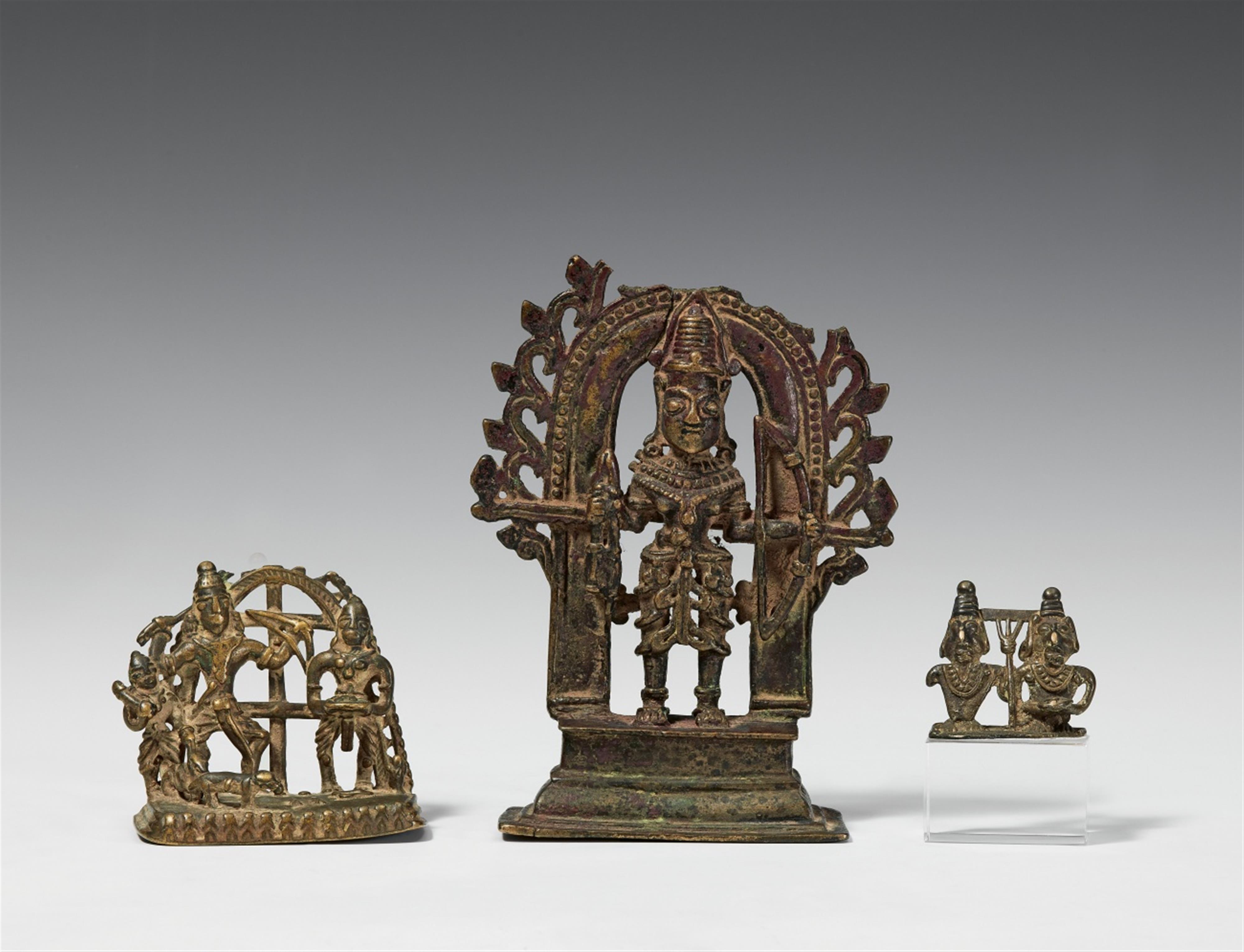 Three Maharashtra/Madhya Pradesh folk bronze figures. 19th century - image-1