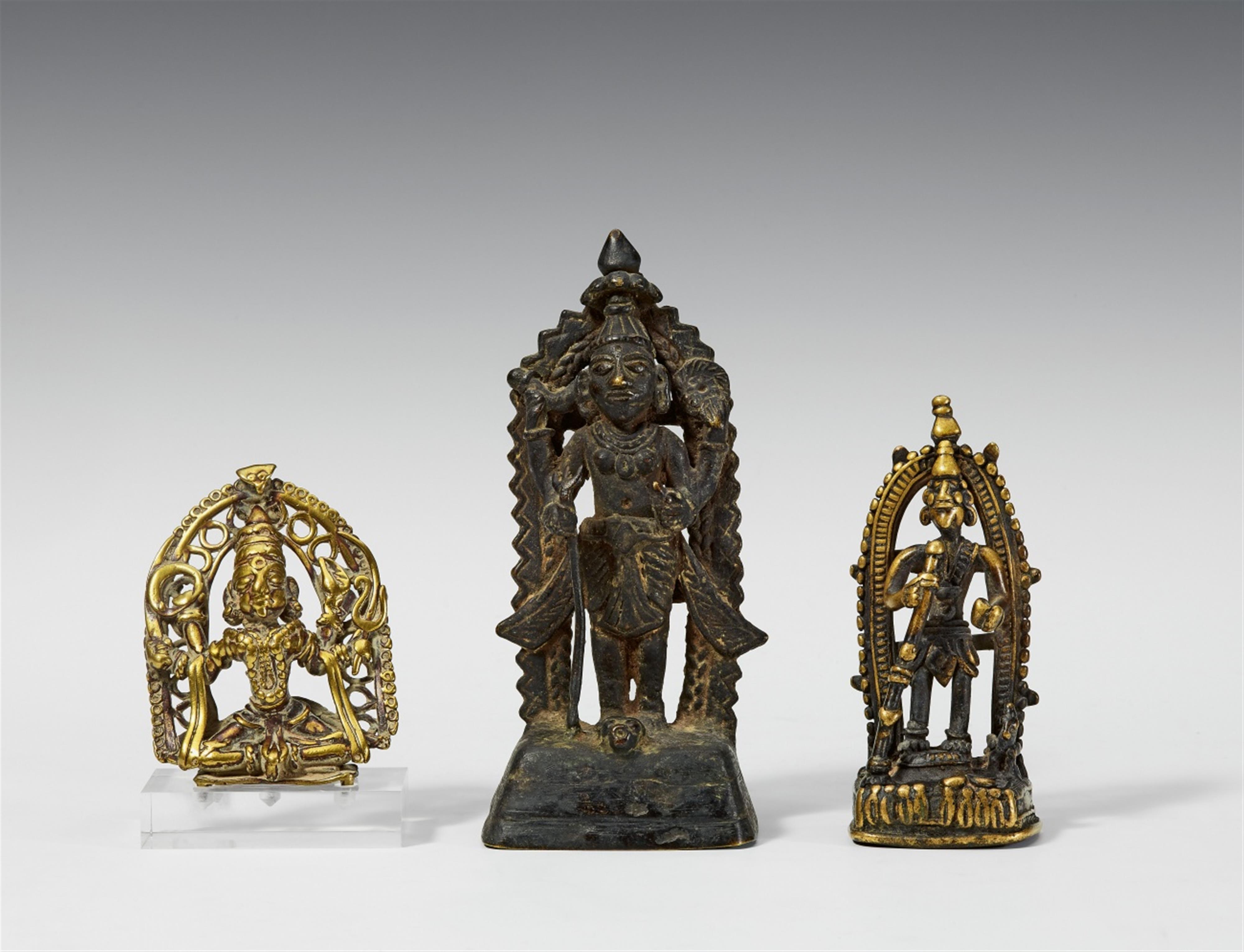 Three Maharashtra/Madhya Pradesh folk bronze figures. 19th/20th century - image-1