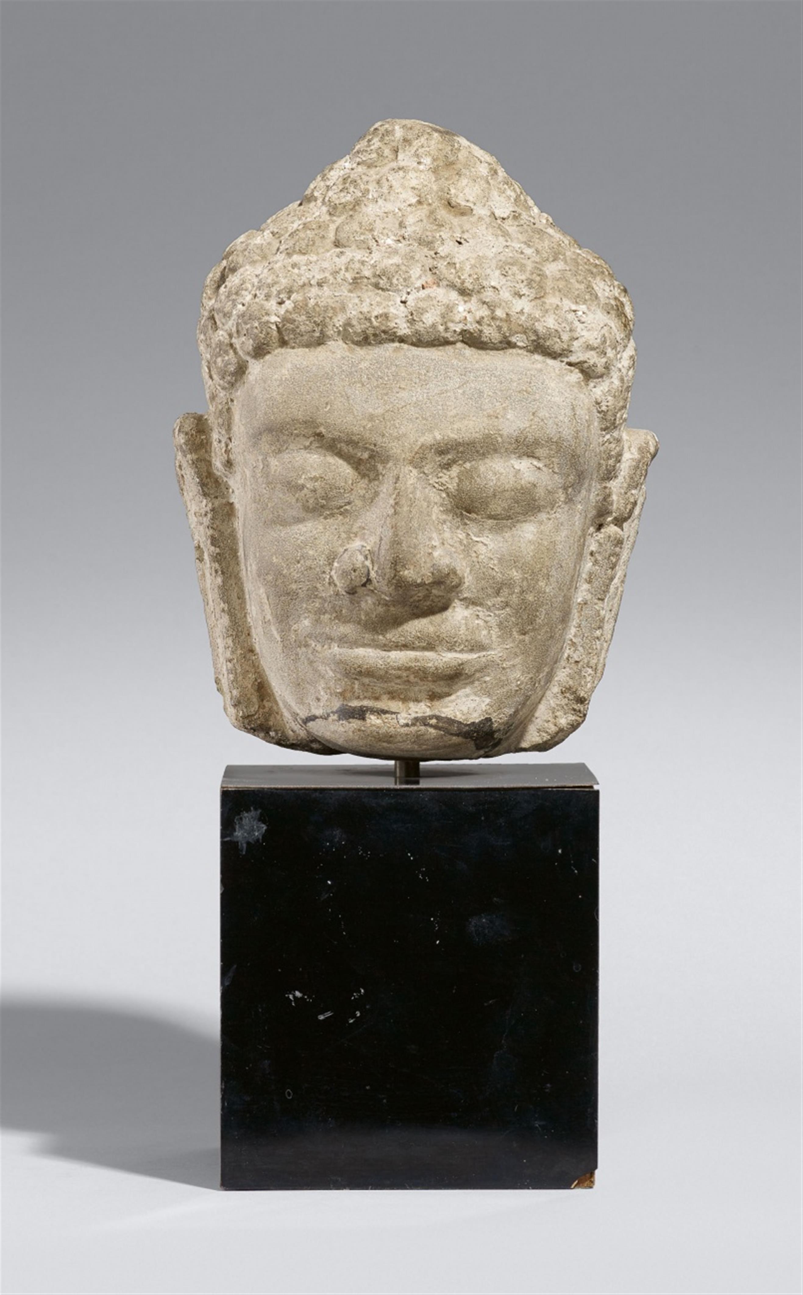 A Champa stone cast head of a Buddha. Probably 10th century - image-1