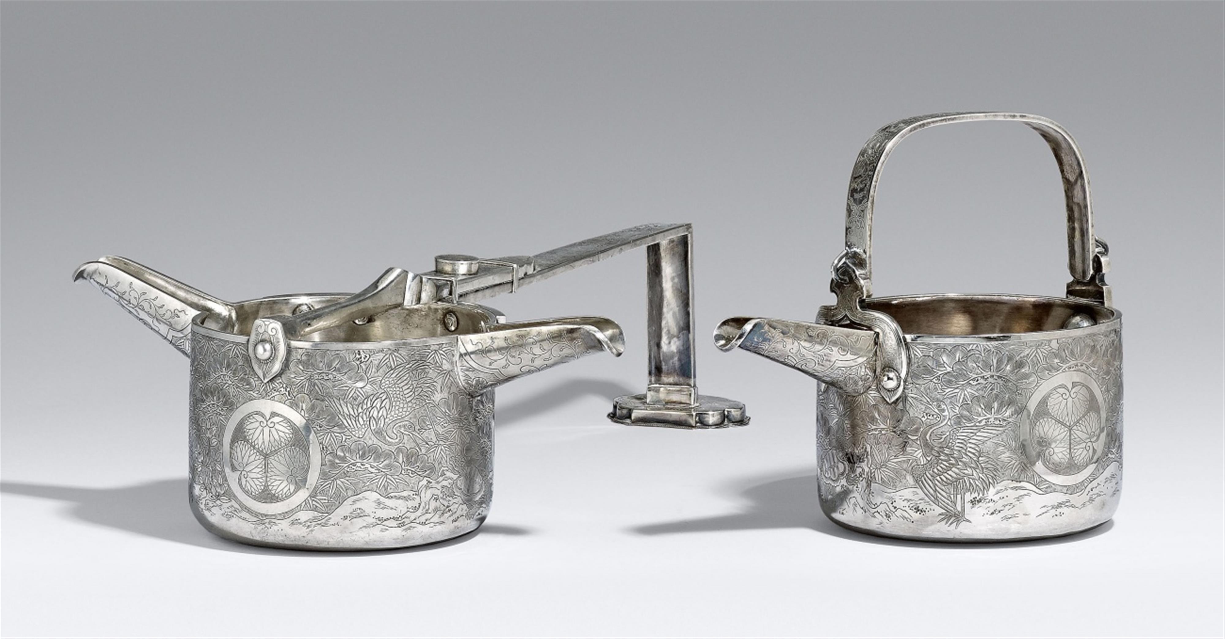 Two silver sake ewers (chôshi). Early 20th century - image-1