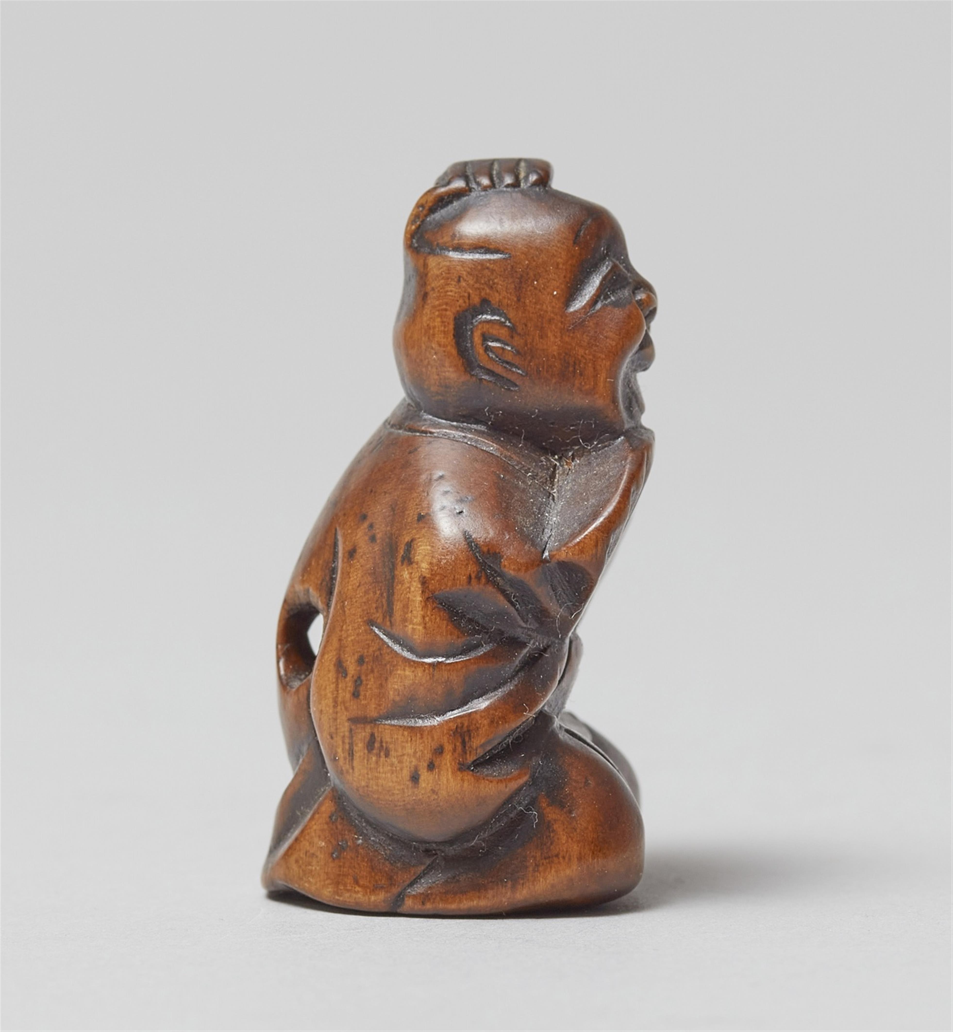 Three boxwood netsuke. 19th century - image-6