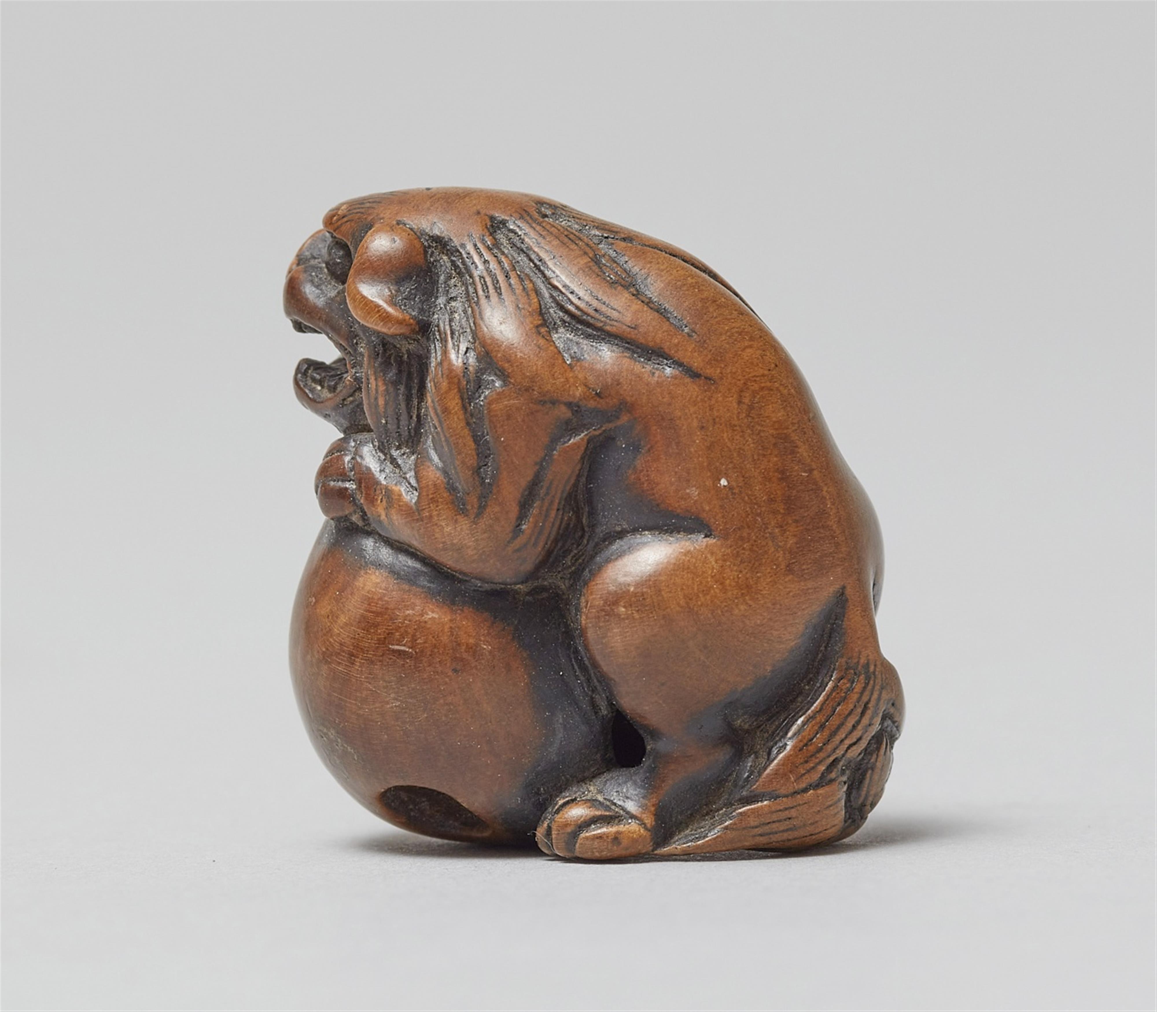 Three boxwood netsuke. 19th century - image-12