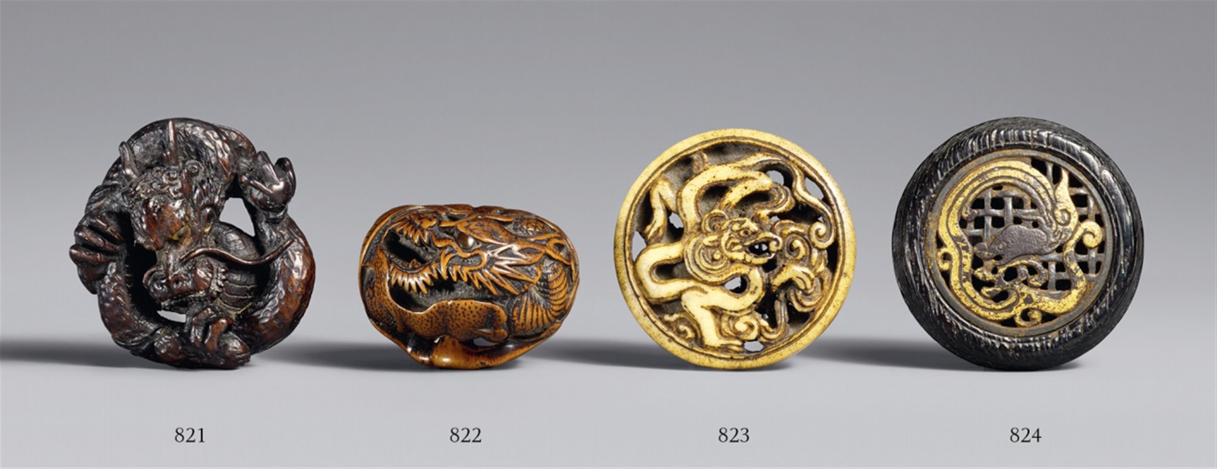 A fine Tanba boxwood netsuke of a dragon in a mikan. Mid-19th century - image-1