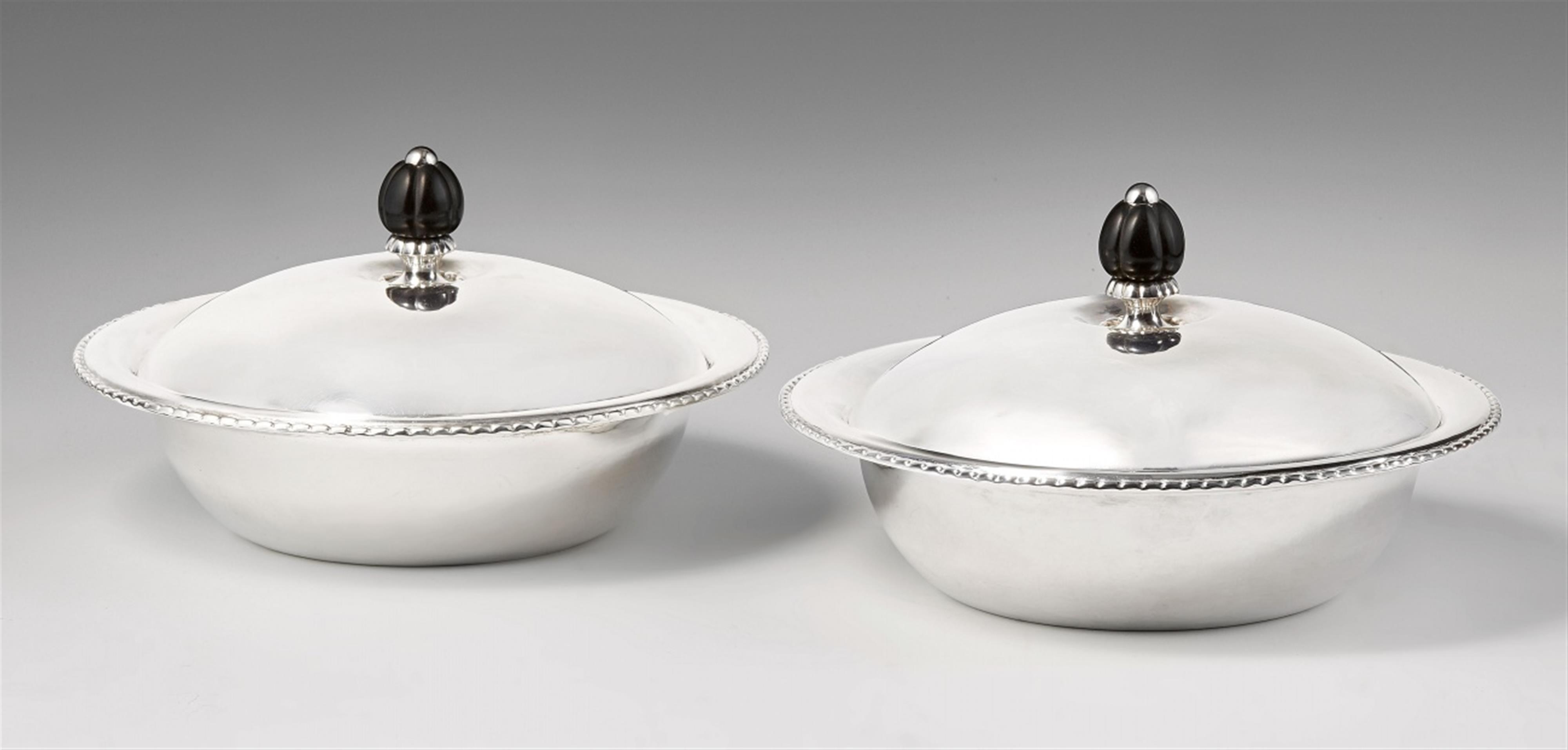 A pair of Copenhagen silver dishes and covers, no. 290 - image-1