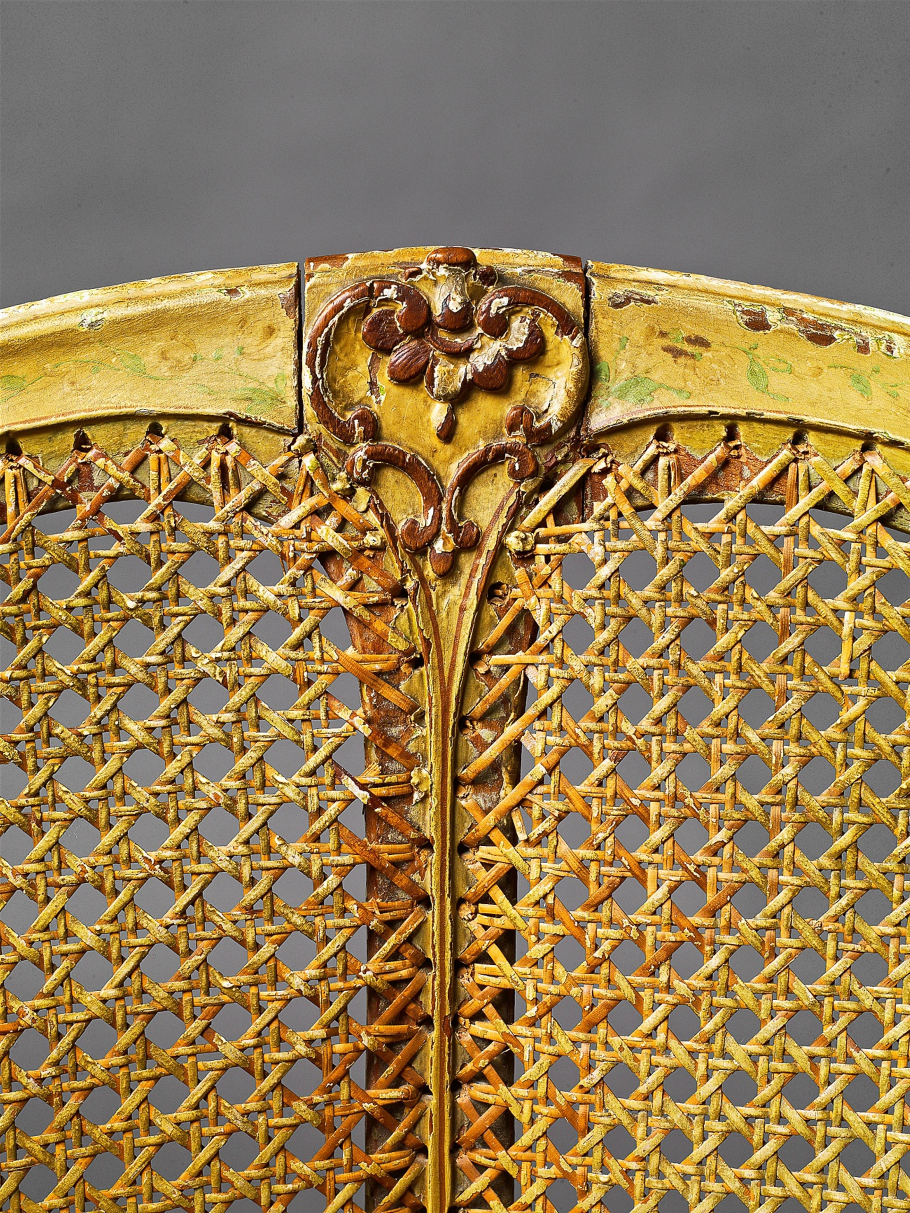 Fauteuil de bureau époque Louis XV - image-2