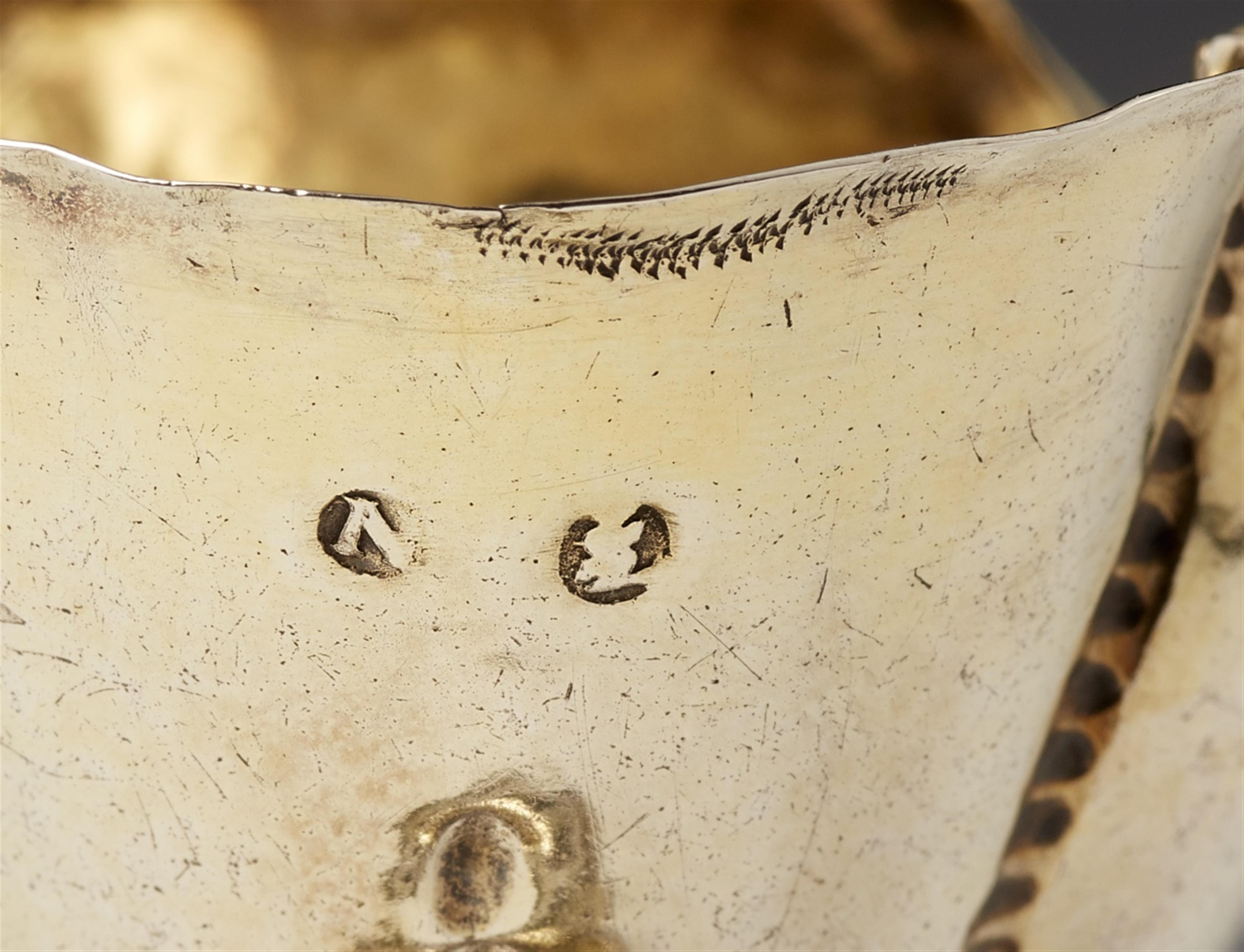 A parcel gilt Nuremberg silver shell chalice - image-2