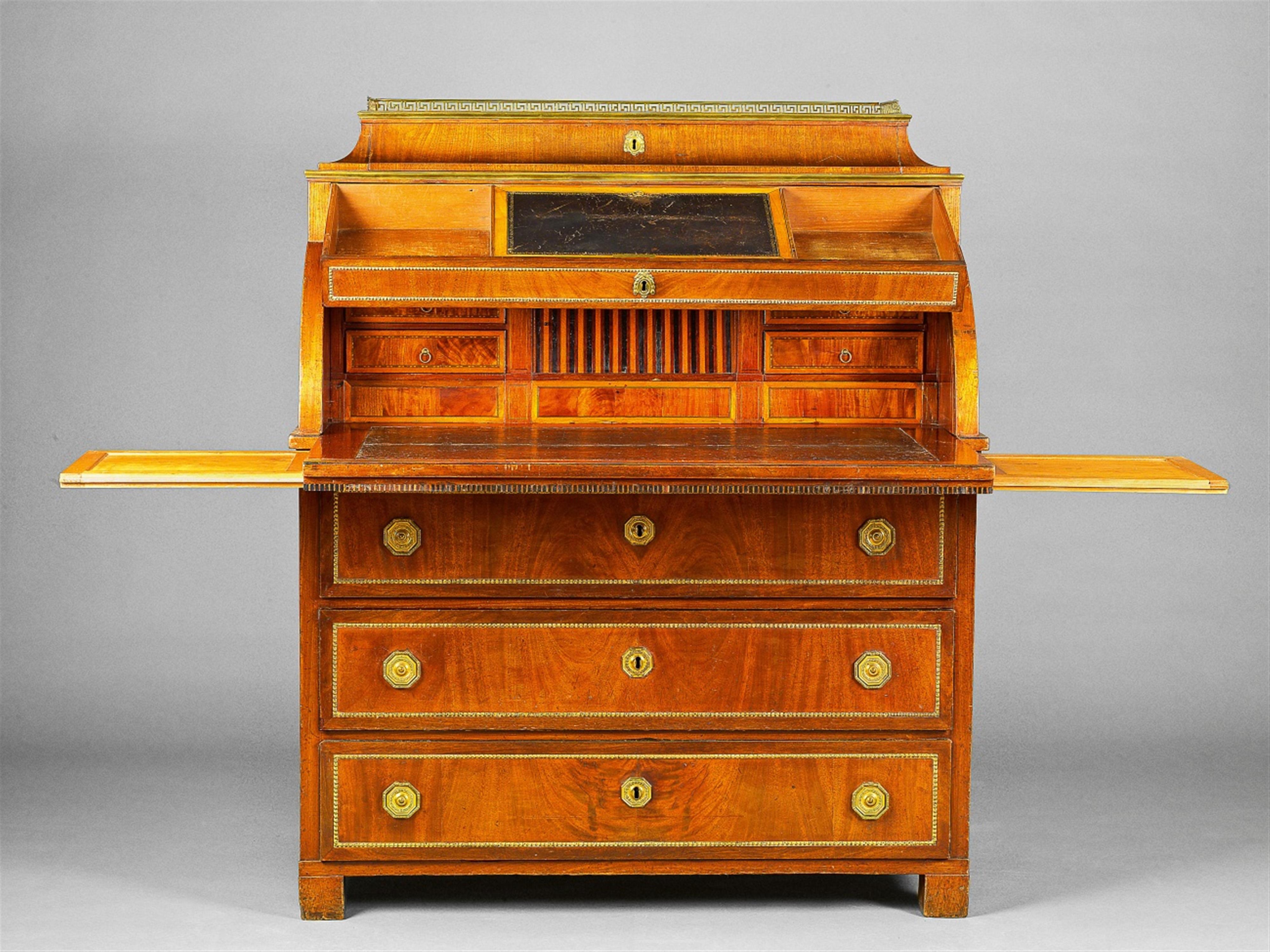 An inlaid Neoclassical cylinder bureau - image-3