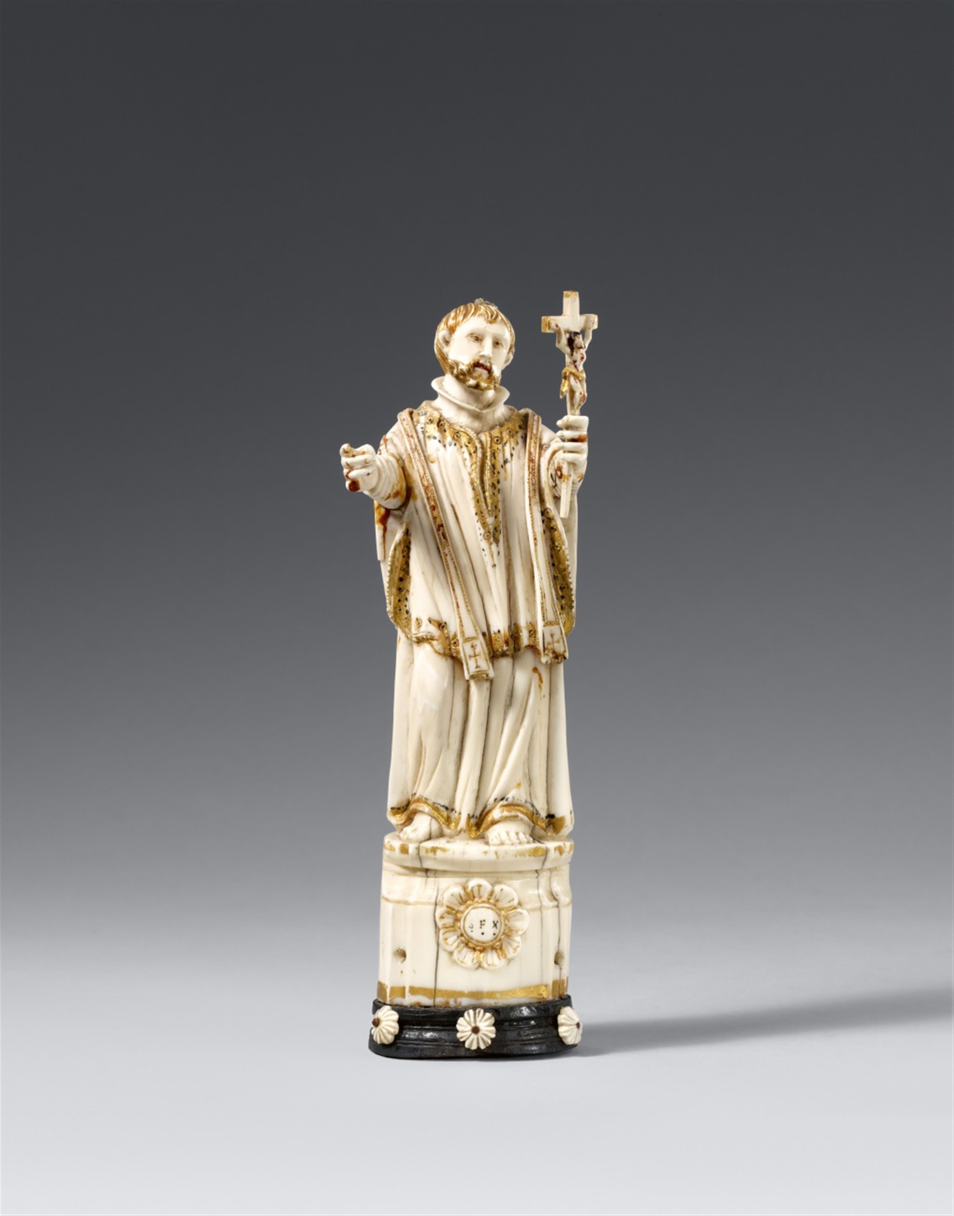 Goa, 18th century - An 18th century Goa carved ivory figure of St. Francis Xavier - image-1