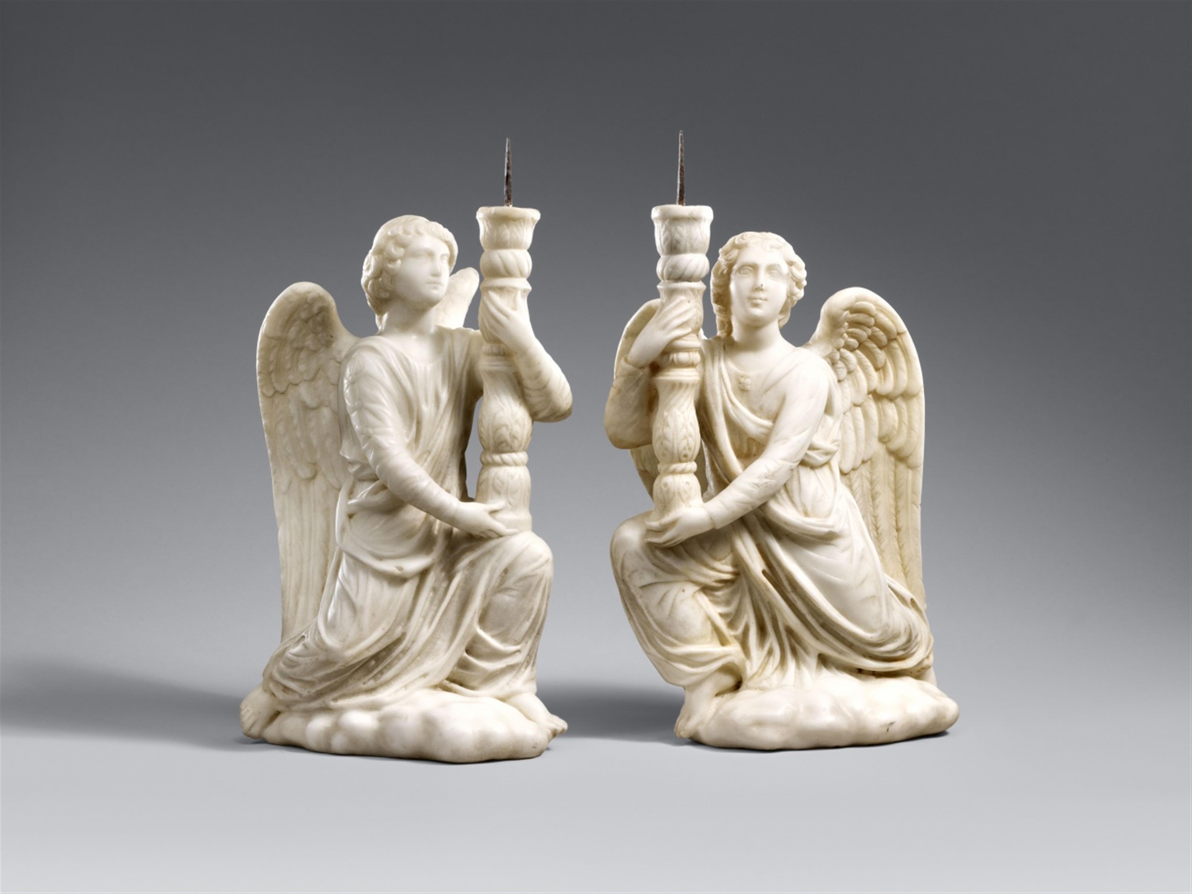 Italy, 19th century - Two 19th century Italian carved marble figures of angels - image-1